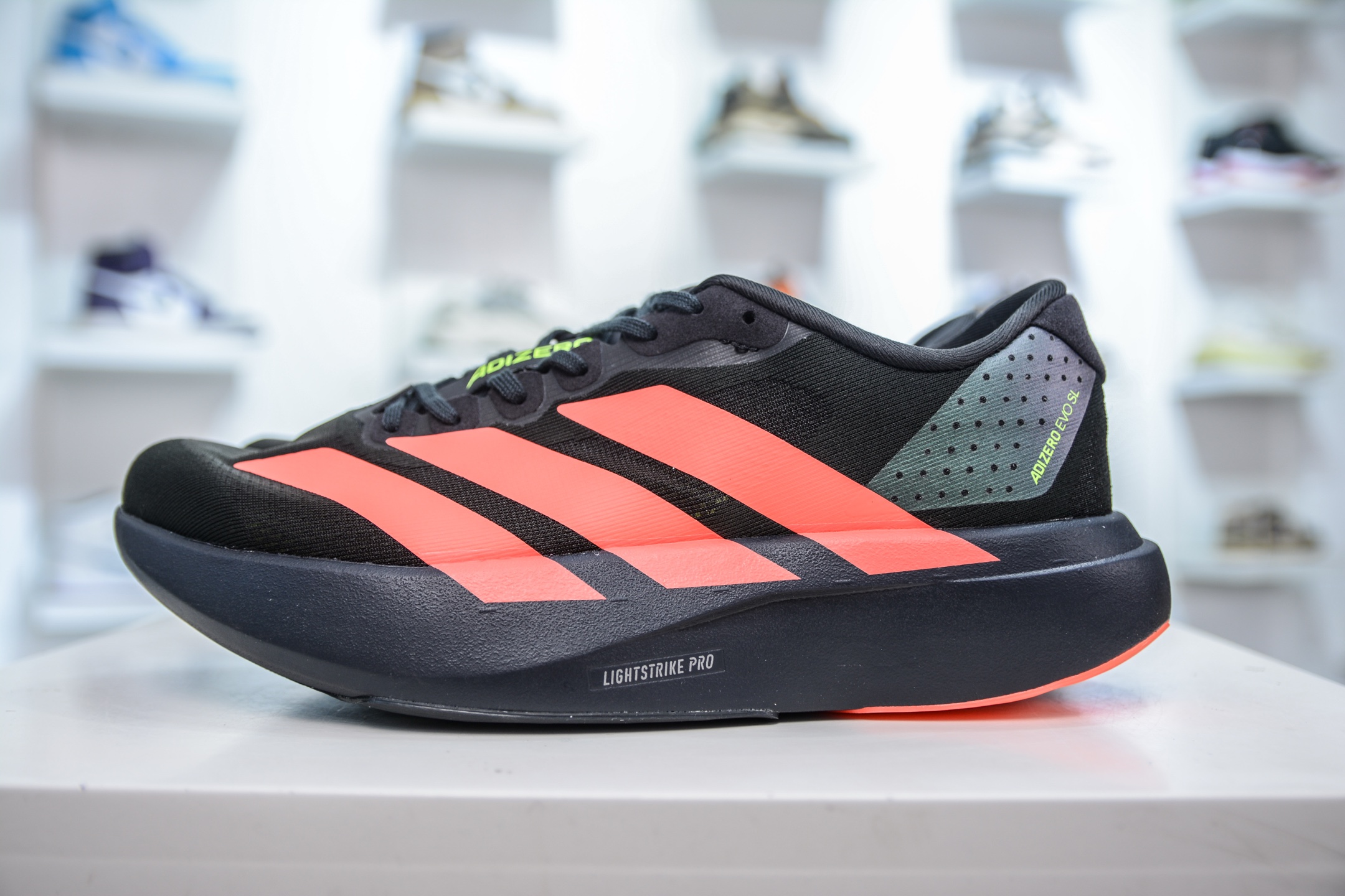 AD Adizero Evo SL 阿迪超轻透气缓震跑鞋 JR3414