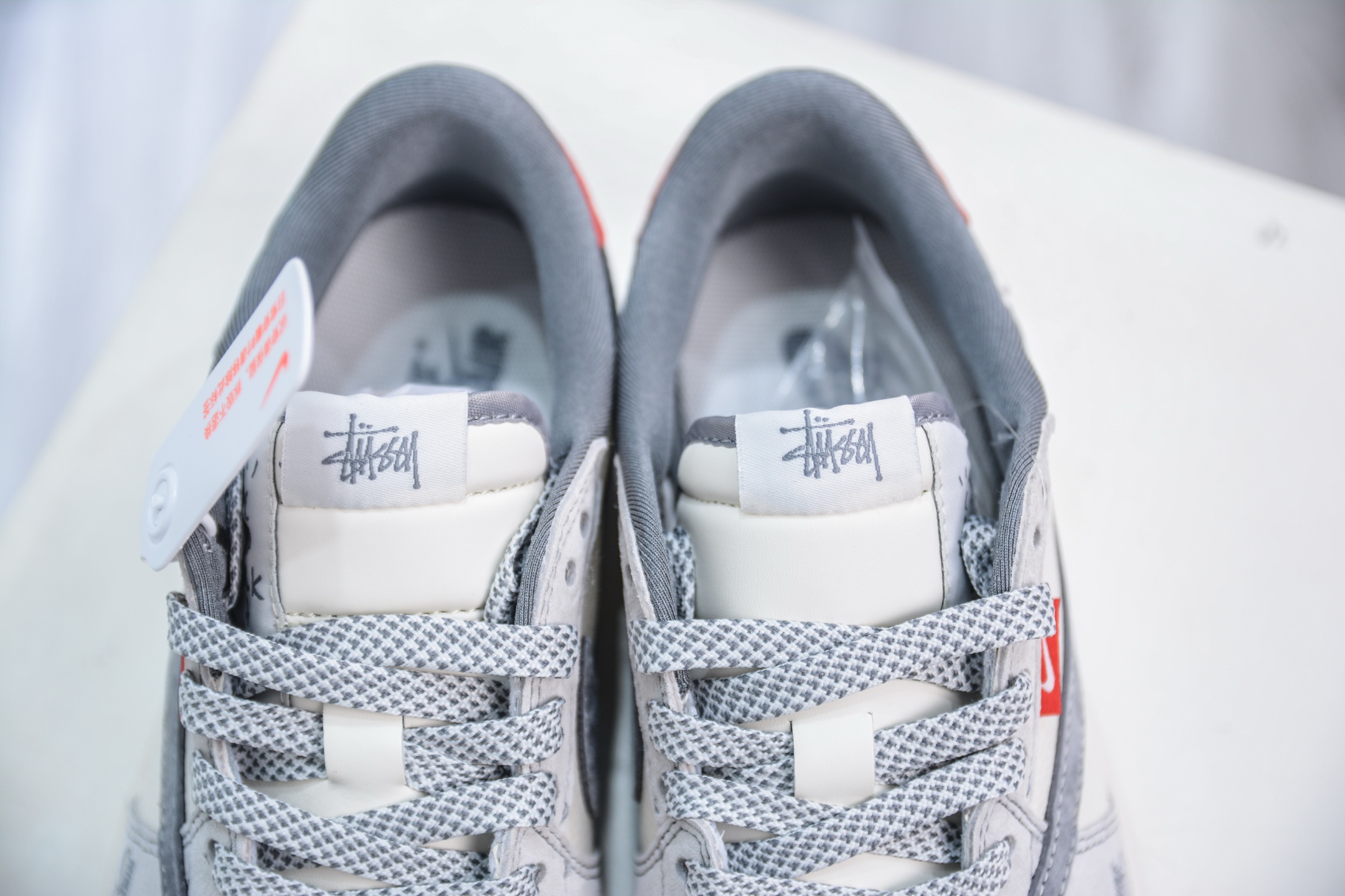 TS x Air Jordan x Stussy AJ1 Low 倒钩低帮联名斯图西-灰红织布 YX5066-300