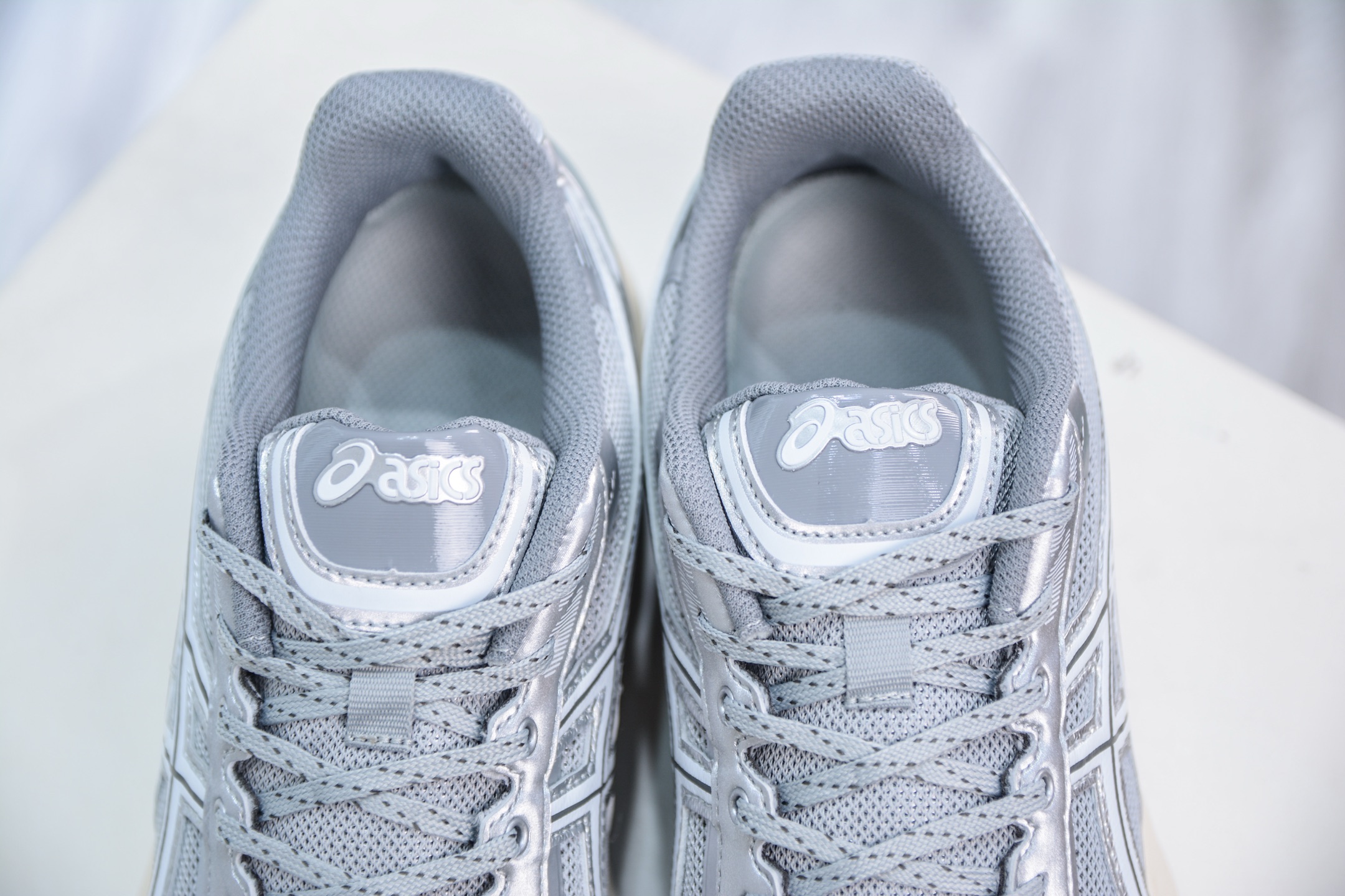 Asics Gel-Kinetic Fluent 亚瑟士运动休闲透气专业跑鞋 1203A591-021