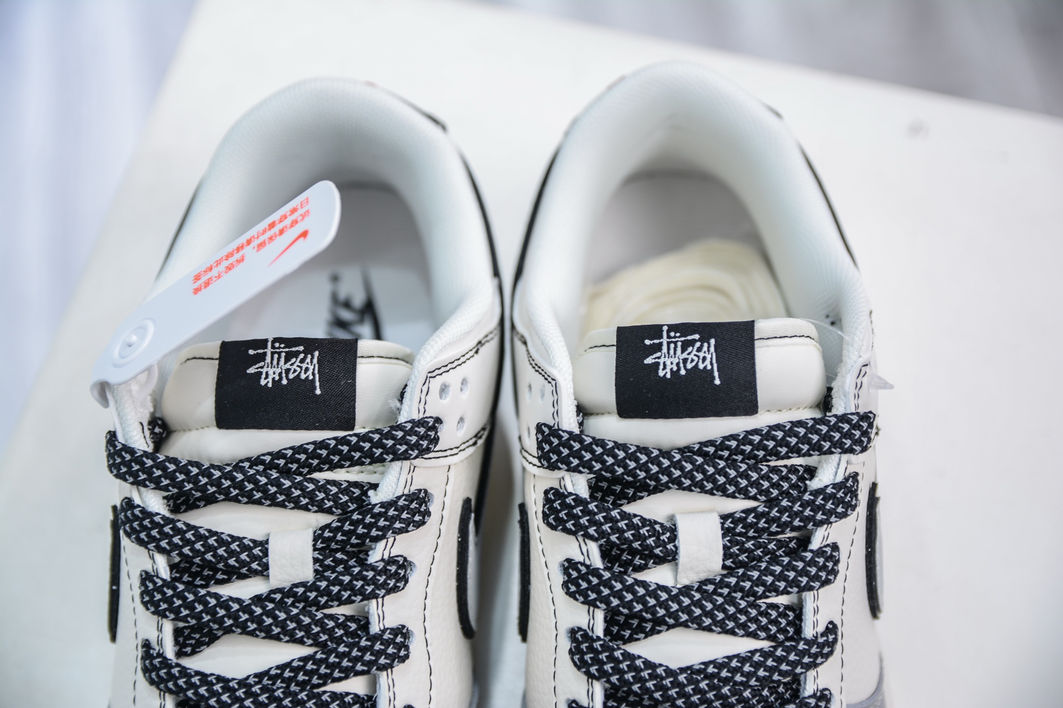 Nike SB Dunk Low x Stussy 斯图西联名-双拼黑灰 ZH2598-227