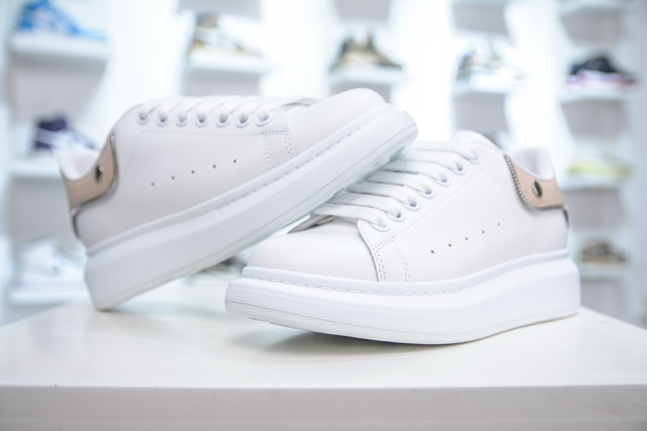 东莞纯原顶级原版一比一版本 市售最强品质 Alexander McQueen 亚历山大麦昆小白鞋 黄皮拉链