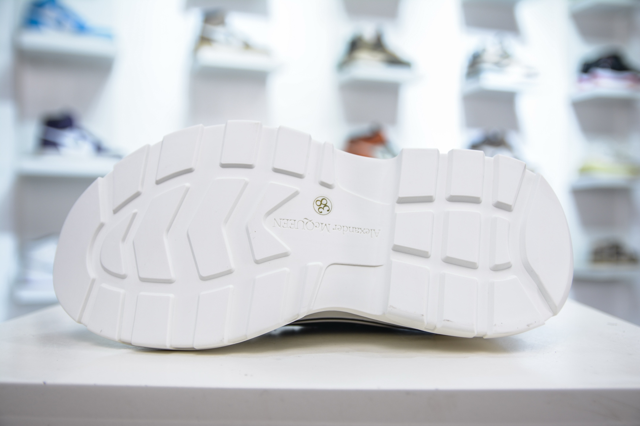 AlexanderMcQueen/亚历山大麦昆松糕鞋厚底增高帆布鞋