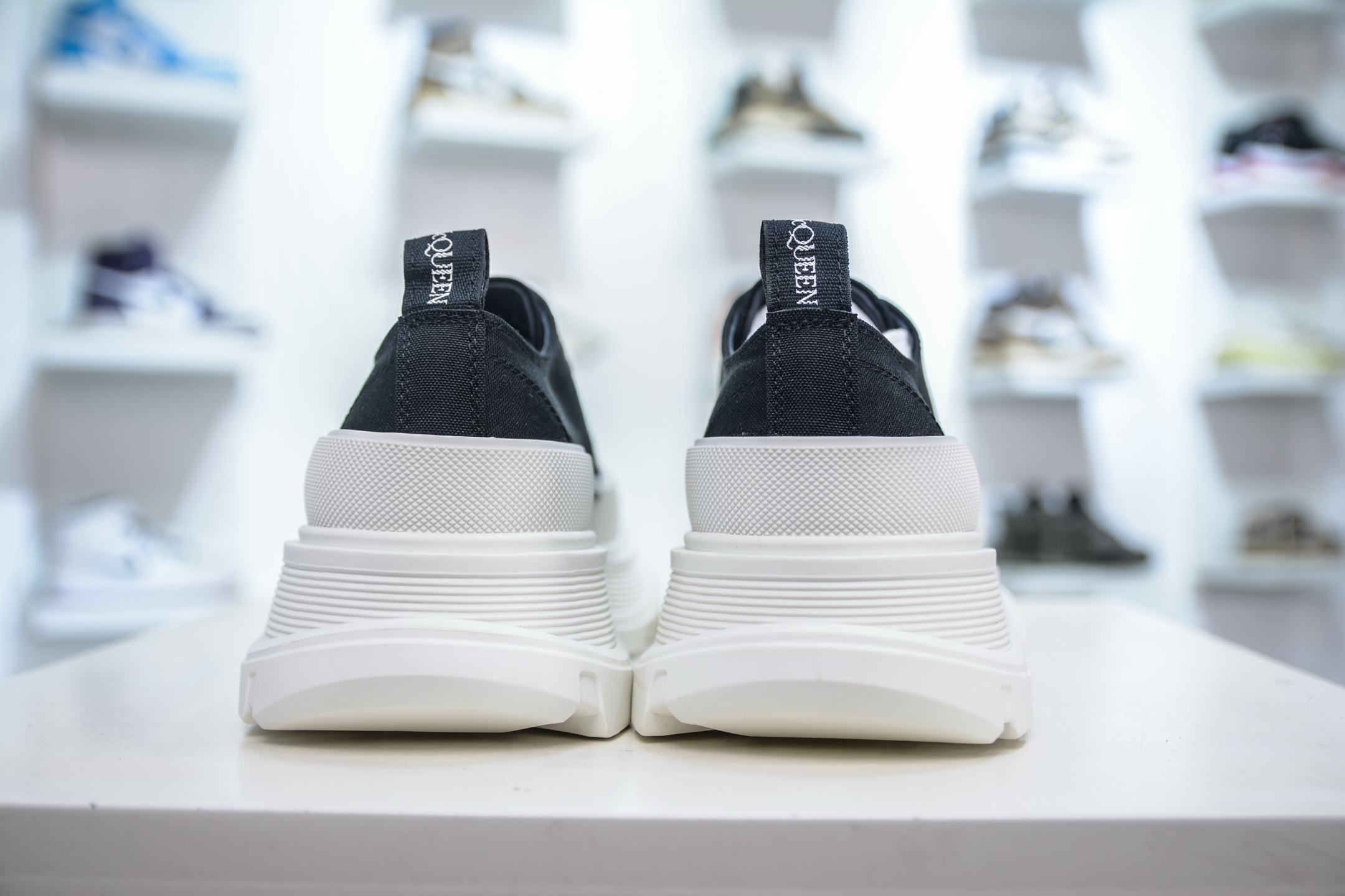 AlexanderMcQueen/亚历山大麦昆松糕鞋厚底增高帆布鞋