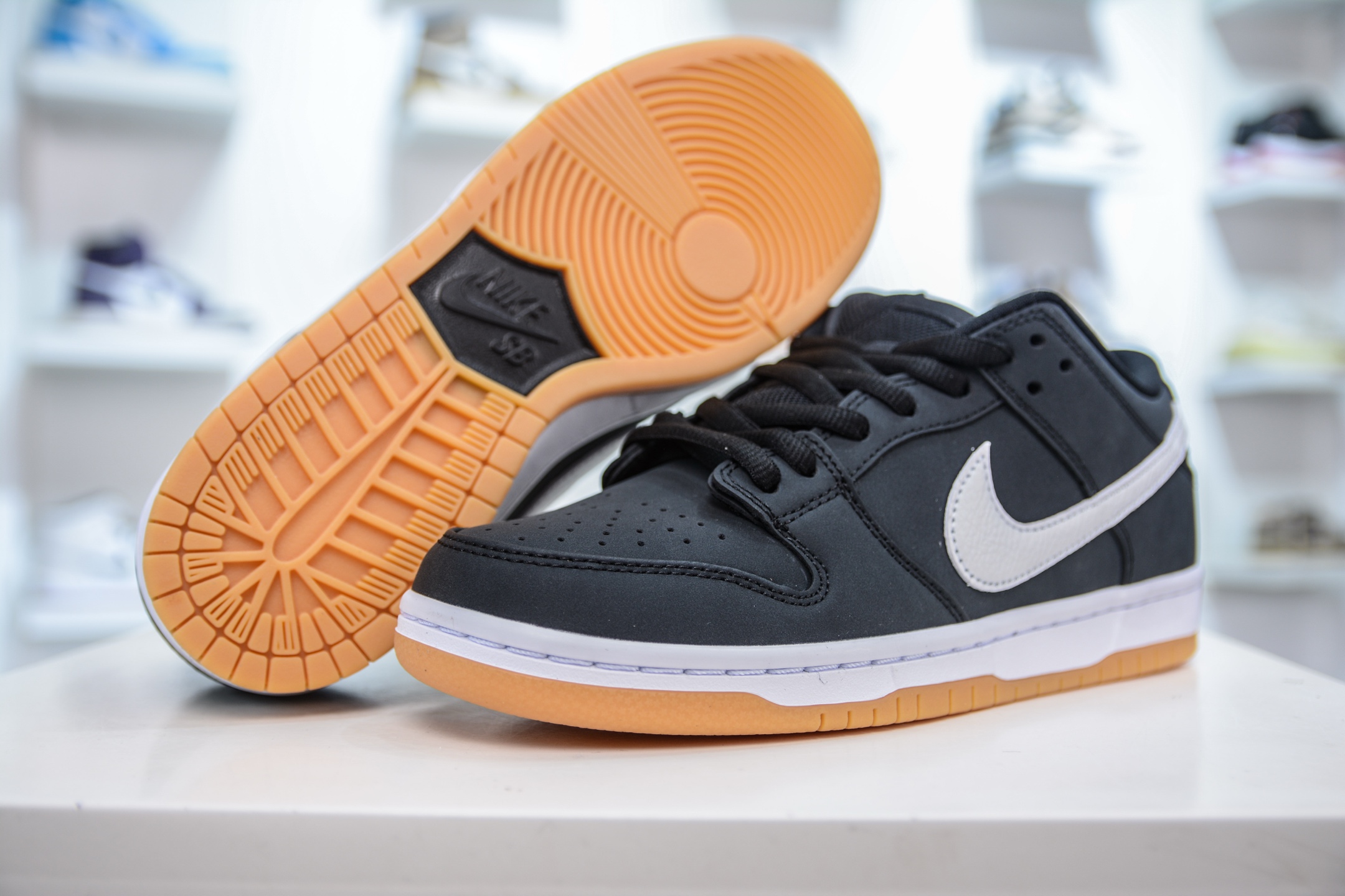 AY性价比 260 AY纯原 多版本供应 AY性价比 Nike Dunk SB Low 黑白生胶 CD2563-006