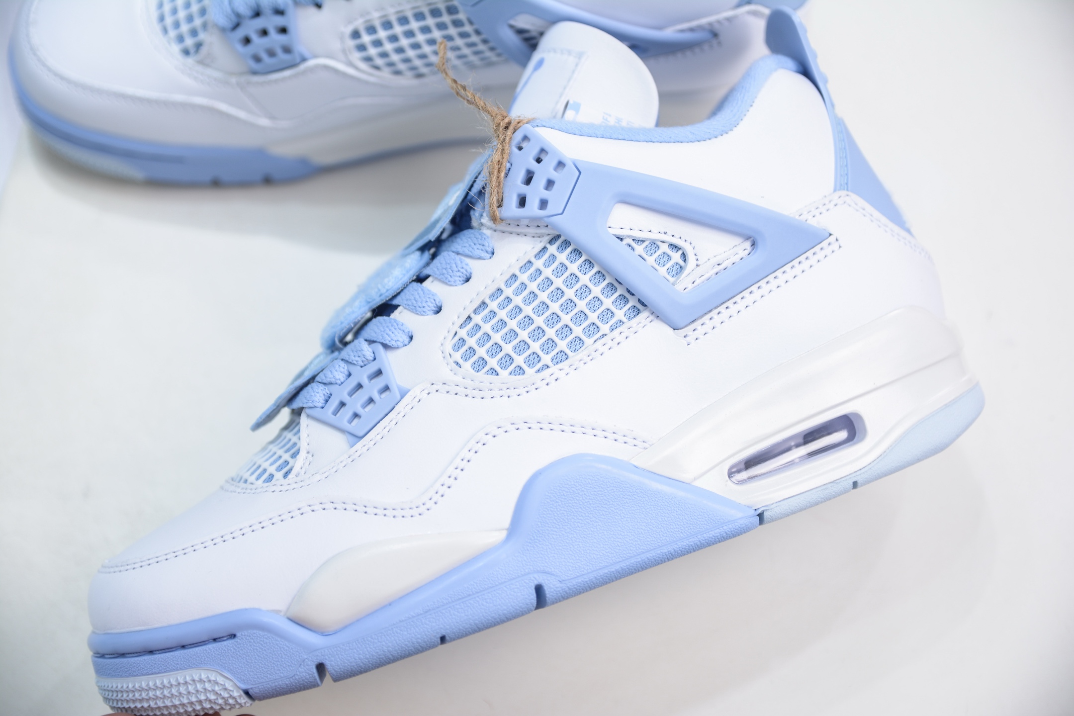 F版 Air Jordan 4 Retro ”Aluminum” 母亲节 白冰蓝 HV0823-100