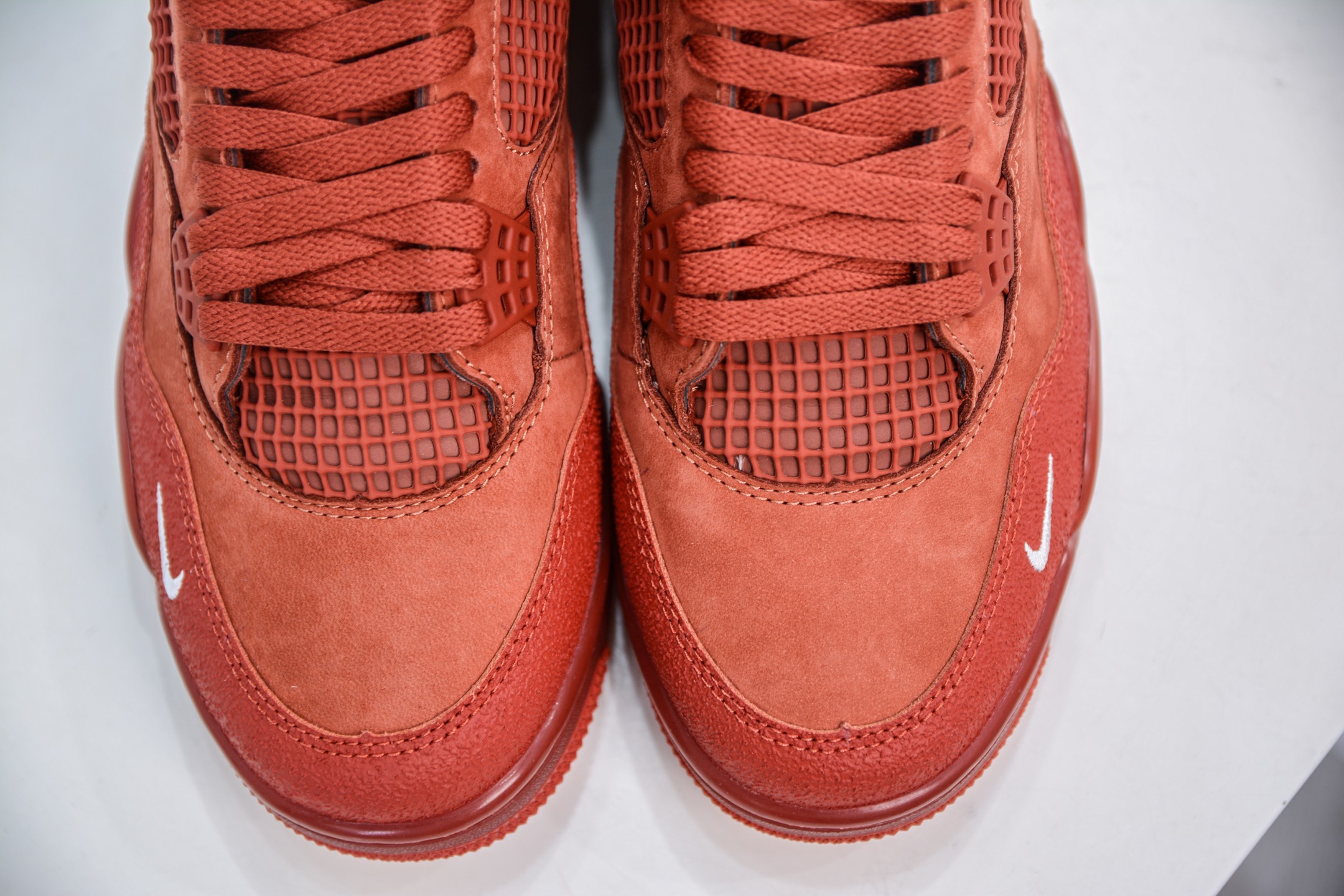 Nigel Sylvester x Air Jordan AJ4 “Brick by Brick” 联名红砖 HF4340-800