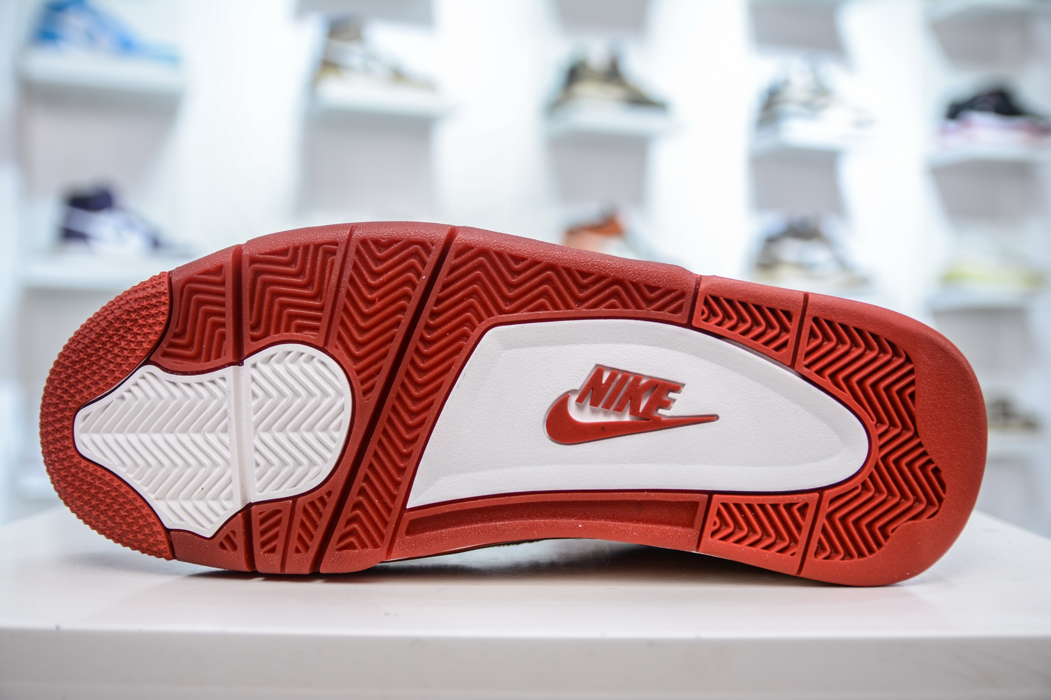 Nigel Sylvester x Air Jordan AJ4 “Brick by Brick” 联名红砖 HF4340-800