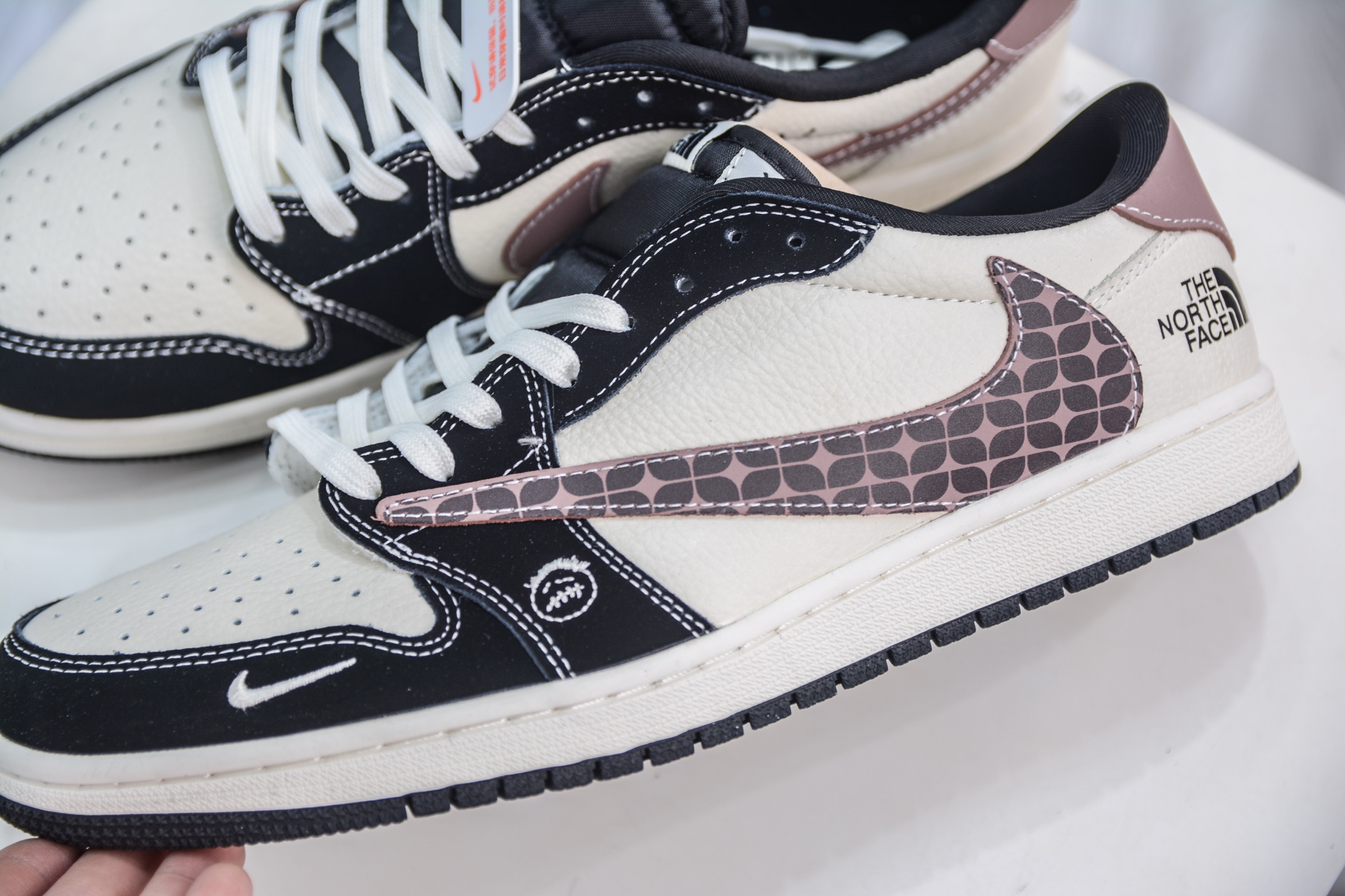 TS x Air Jordan 1 Retro Low x The North Face 北面联名-米棕方格 XS2024-036