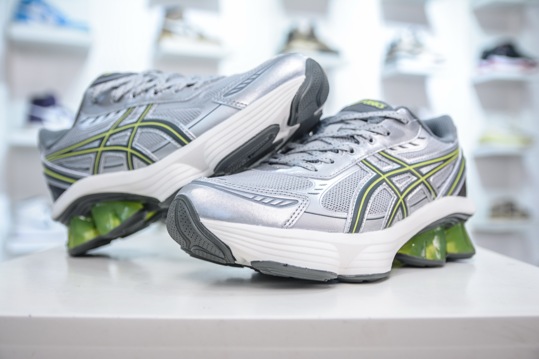 Asics Gel-Kinetic Fluent 亚瑟士运动休闲透气专业跑鞋 1203A591-020