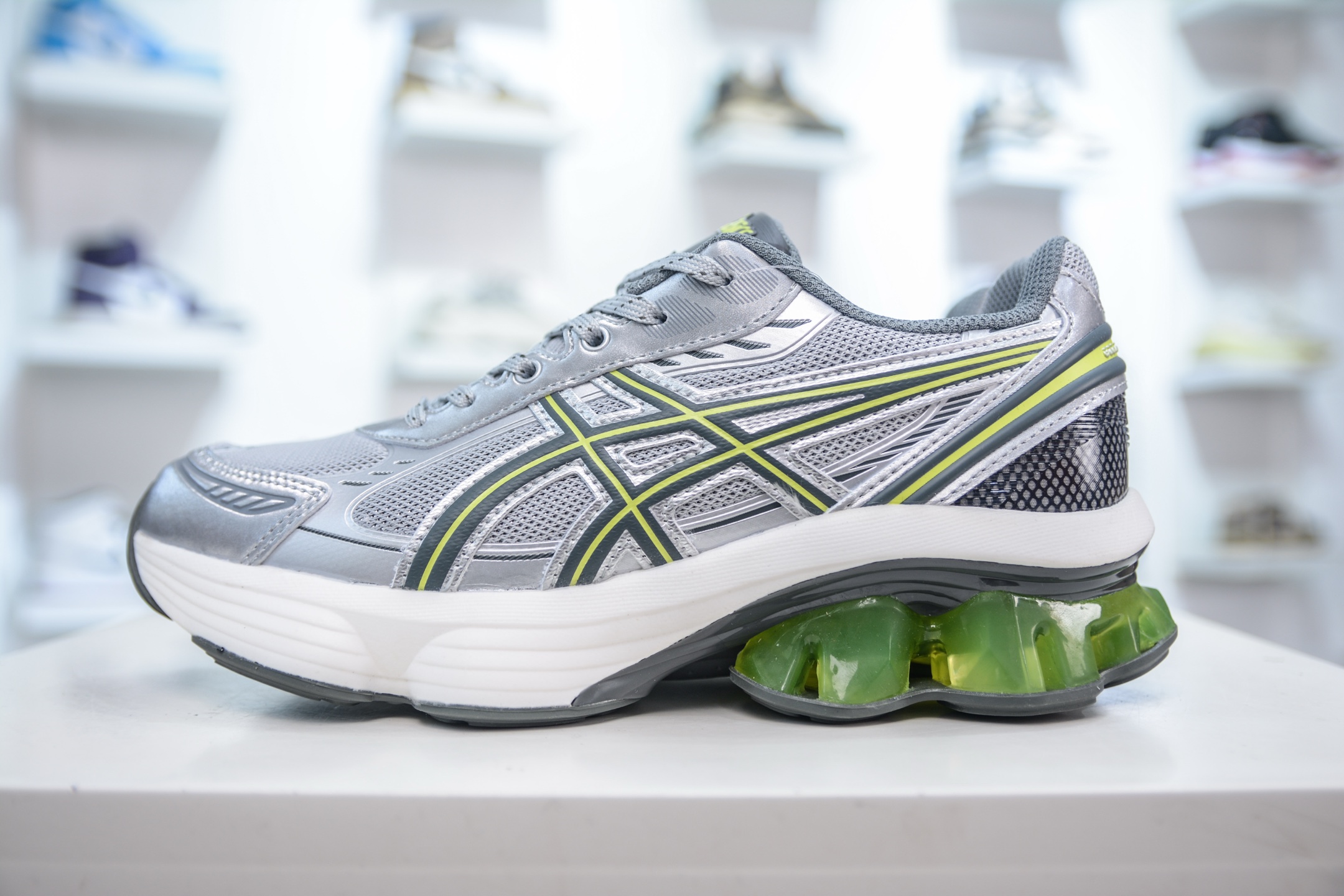 Asics Gel-Kinetic Fluent 亚瑟士运动休闲透气专业跑鞋 1203A591-020