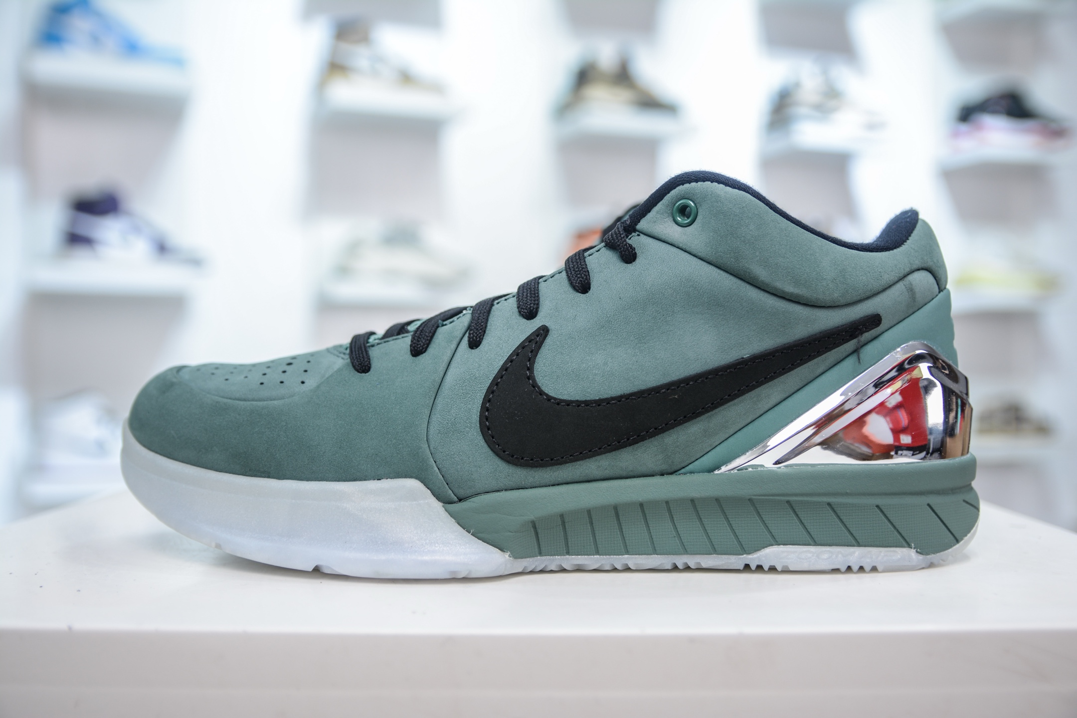TOP纯原 NK Zoom Kobe 4 科比四代 电镀银绿色 Zoom Turbo气垫后掌EVA缓震 实战配置直接拉满 FQ3545-300