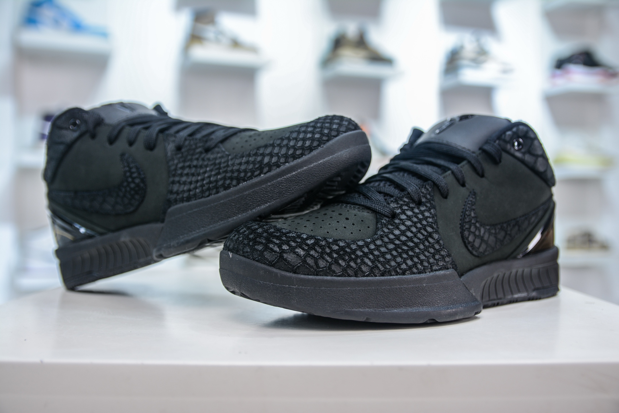 TOP纯原NK Zoom Kobe 4 ”Black Mamba” 科比四代 黑曼巴 Zoom Turbo气垫后掌EVA缓震 FQ3544-001