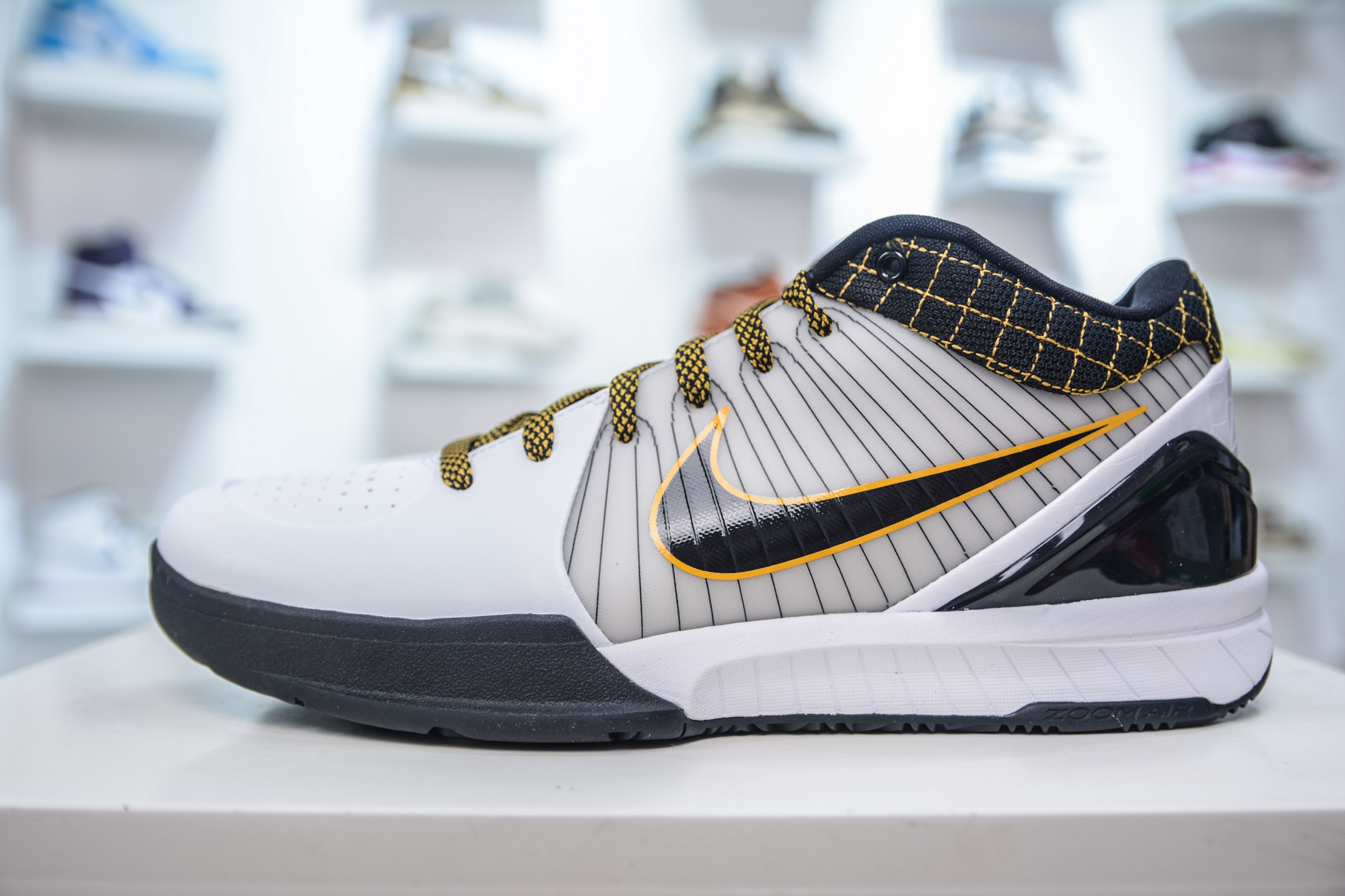 TOP纯原NK Zoom Kobe 4 Protro 科比四代 季后赛 原厂高压 Zoom Turbo气垫后掌EVA缓震 AV6339-101