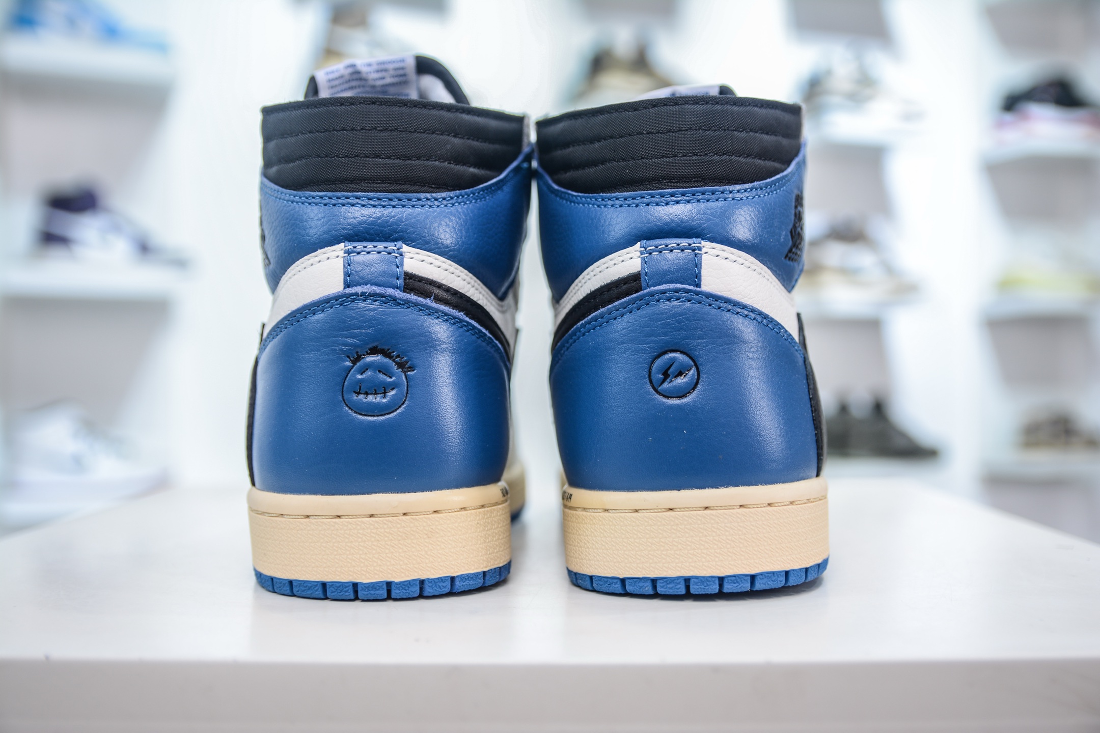 FK纯原 Travis Scott x Fragment x Air Jordan AJ1 High SP ”Military Blue” 闪电倒钩高帮 DH3227-105