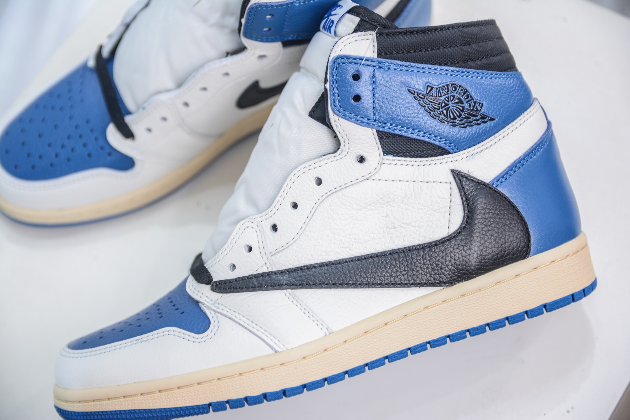 FK纯原 Travis Scott x Fragment x Air Jordan AJ1 High SP ”Military Blue” 闪电倒钩高帮 DH3227-105