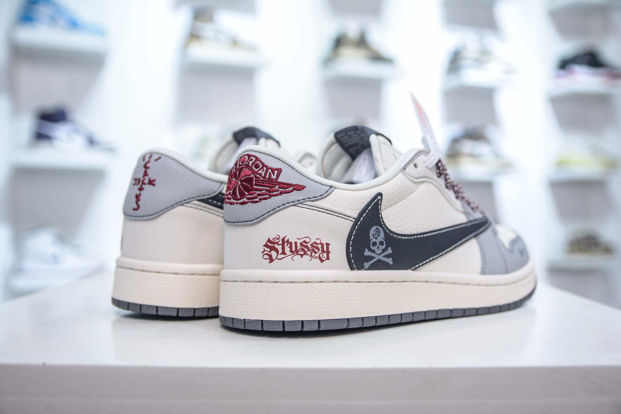 TS x Air Jordan x Stussy AJ1 Low 倒钩低帮联名斯图西-黑勾骷髅头 JJ2508-553