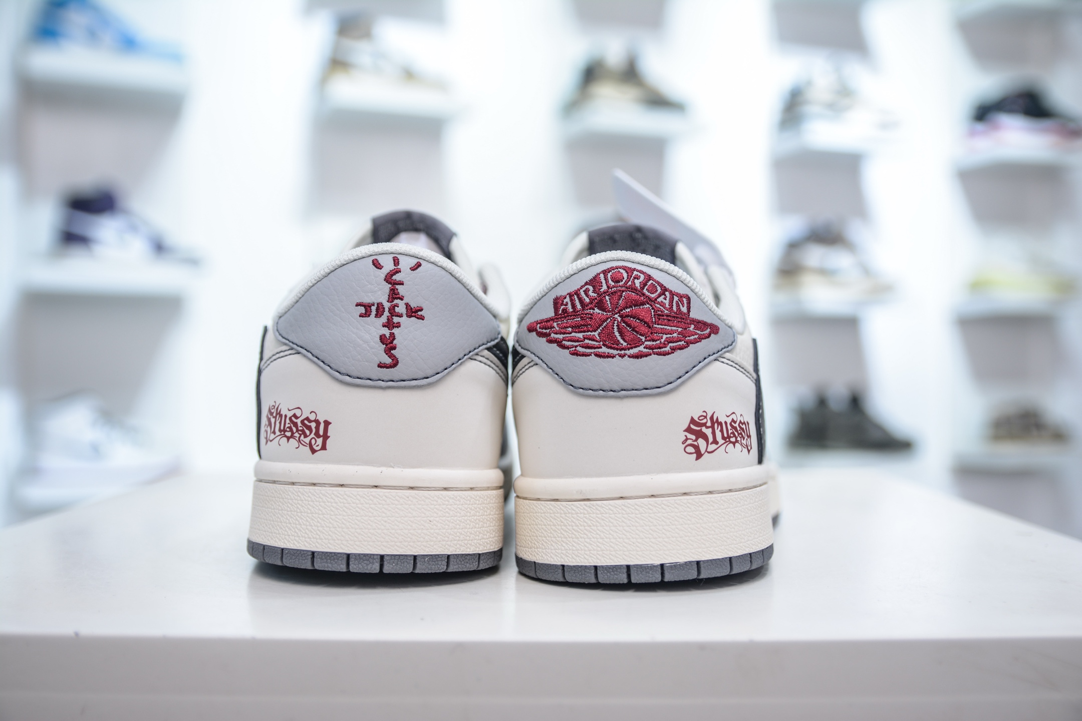 TS x Air Jordan x Stussy AJ1 Low 倒钩低帮联名斯图西-黑勾骷髅头 JJ2508-553