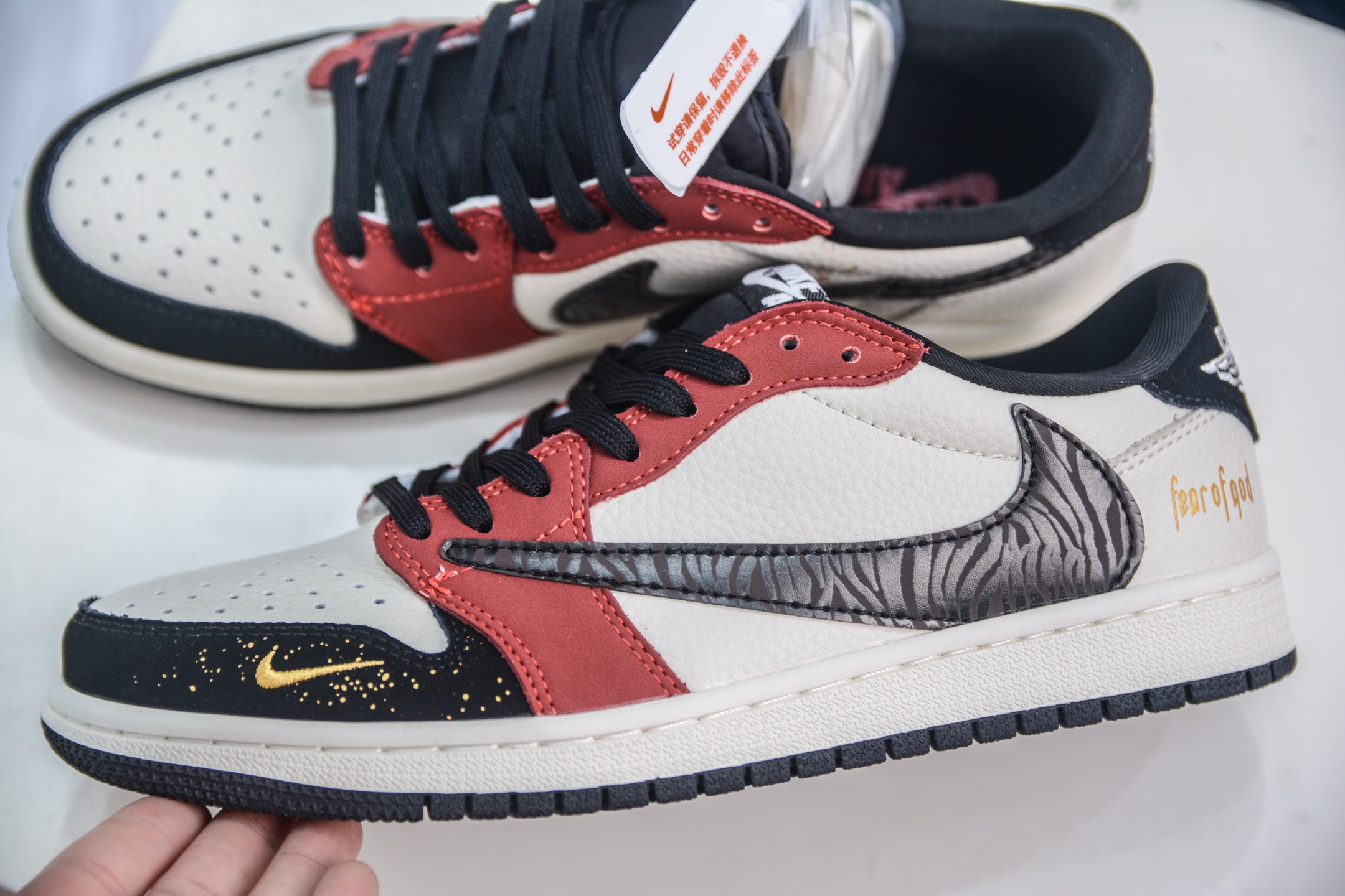 TS x Air Jordan x Fear Of God AJ1 Low 倒钩低帮联名FOG-白黑红 LD2025-012