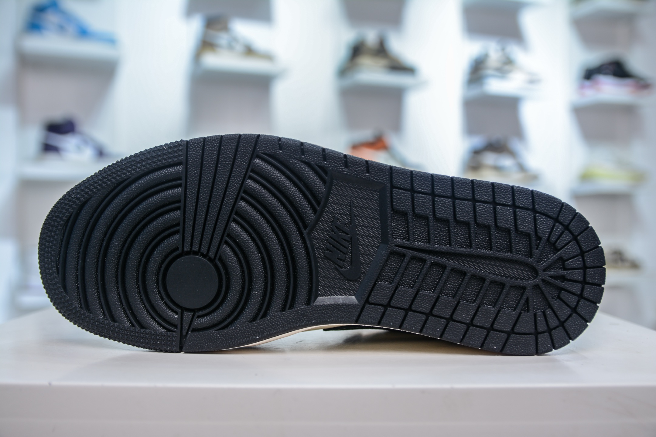 Air Jordan 1 Retro Low x Stussy 斯图西联名-白灰黑 XX3318-508