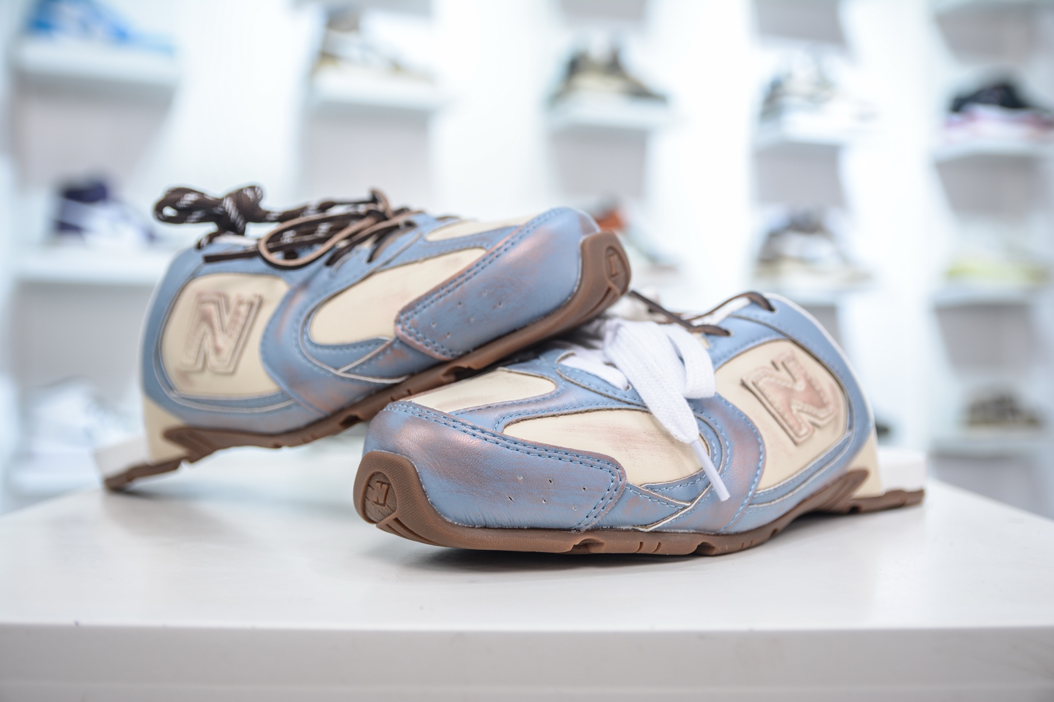 MiuMiu x New Balance 530系列 意大利奢侈品牌/缪缪联名款 低帮经典复古休闲半拖