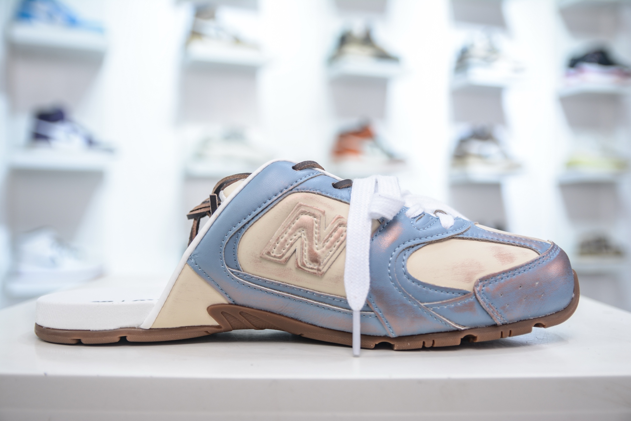MiuMiu x New Balance 530系列 意大利奢侈品牌/缪缪联名款 低帮经典复古休闲半拖