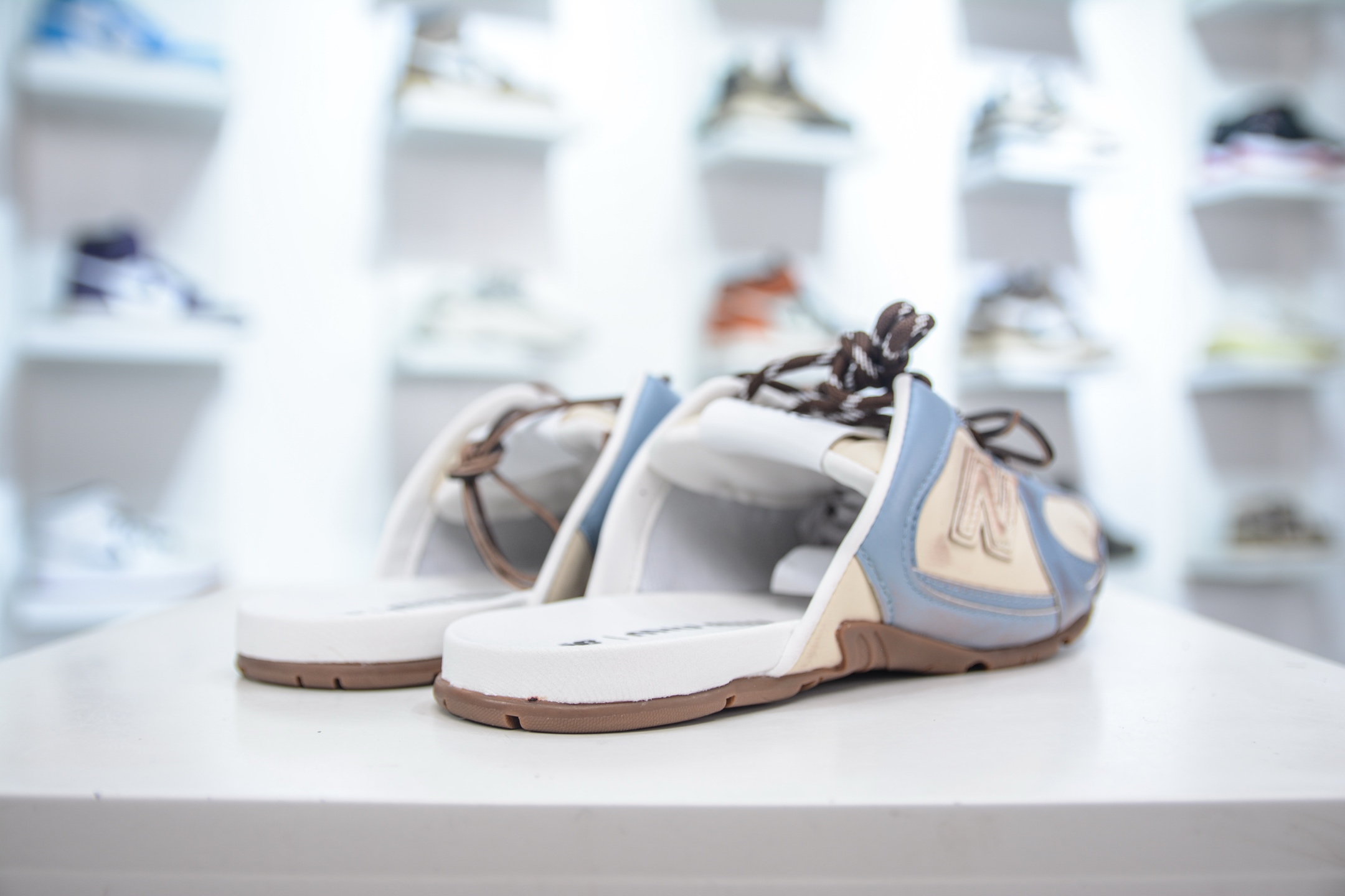 MiuMiu x New Balance 530系列 意大利奢侈品牌/缪缪联名款 低帮经典复古休闲半拖
