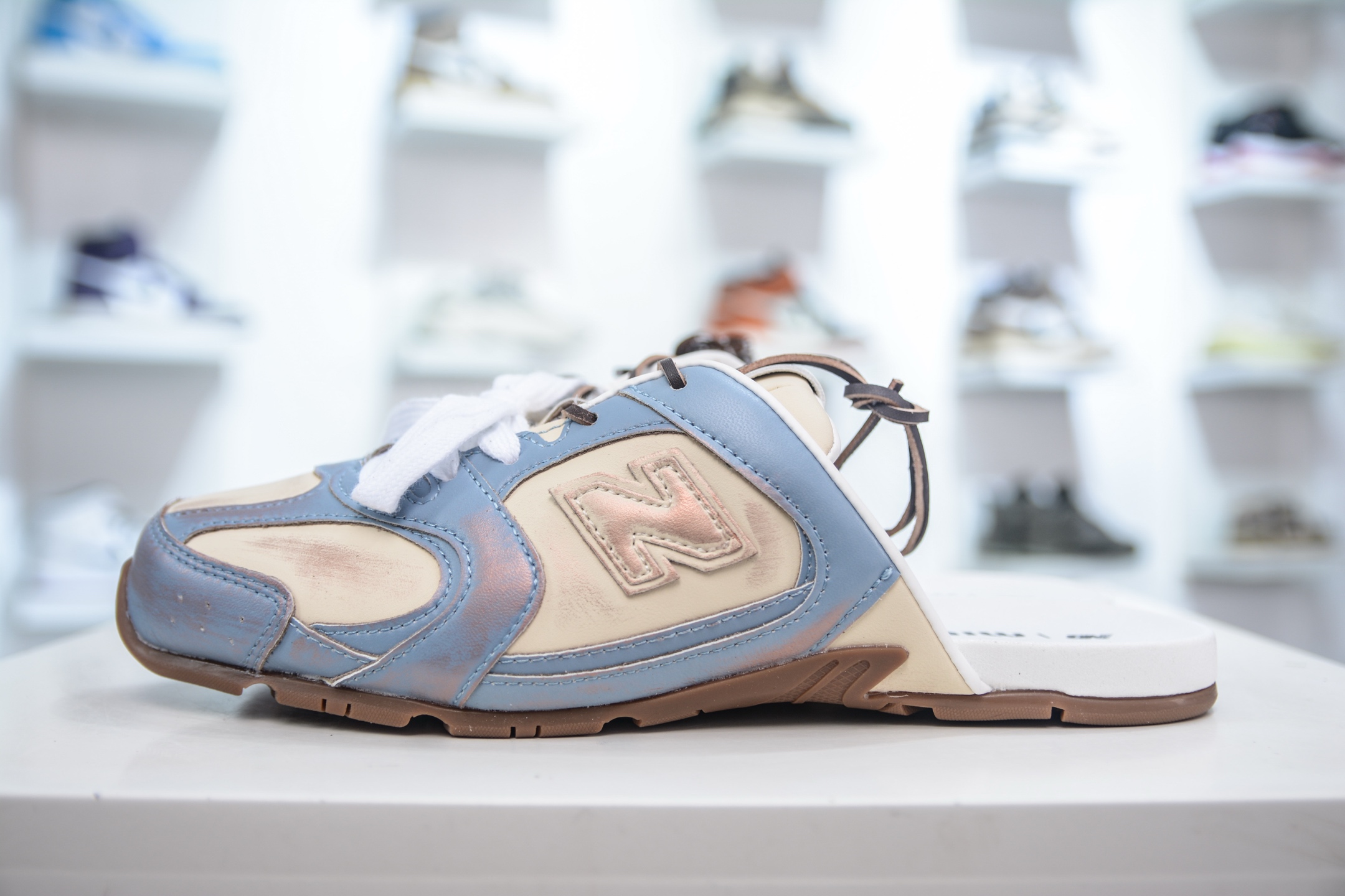 MiuMiu x New Balance 530系列 意大利奢侈品牌/缪缪联名款 低帮经典复古休闲半拖