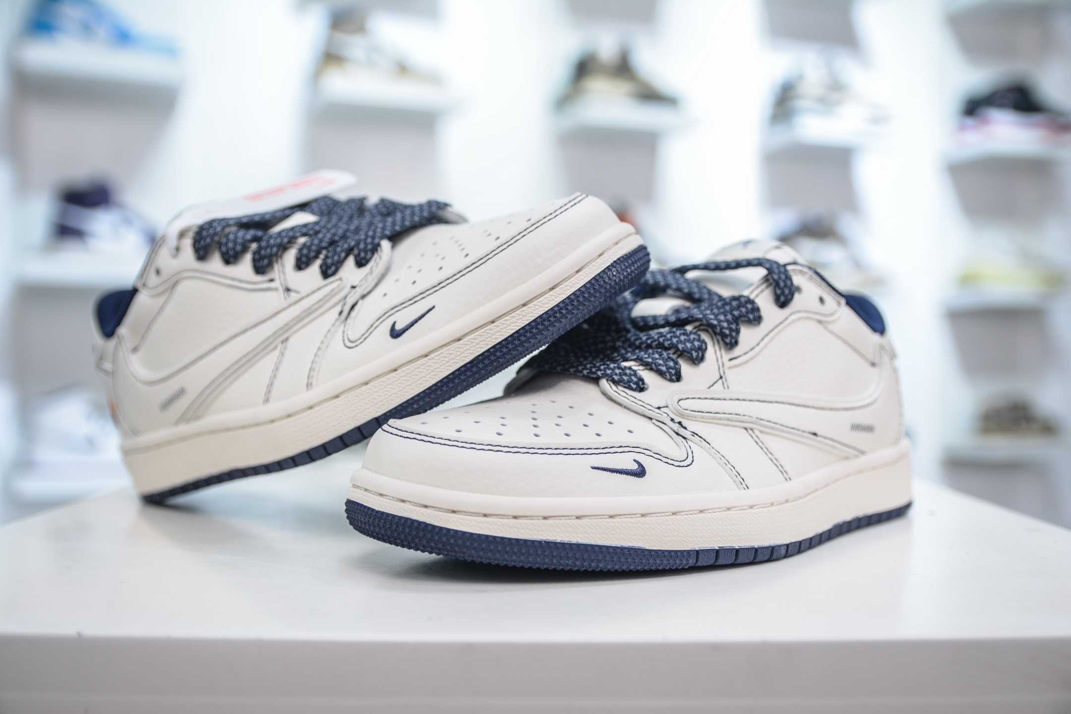 TS x Air Jordan x Stussy AJ1 Low 倒钩低帮联名斯图西-白深蓝 ZH2598-230