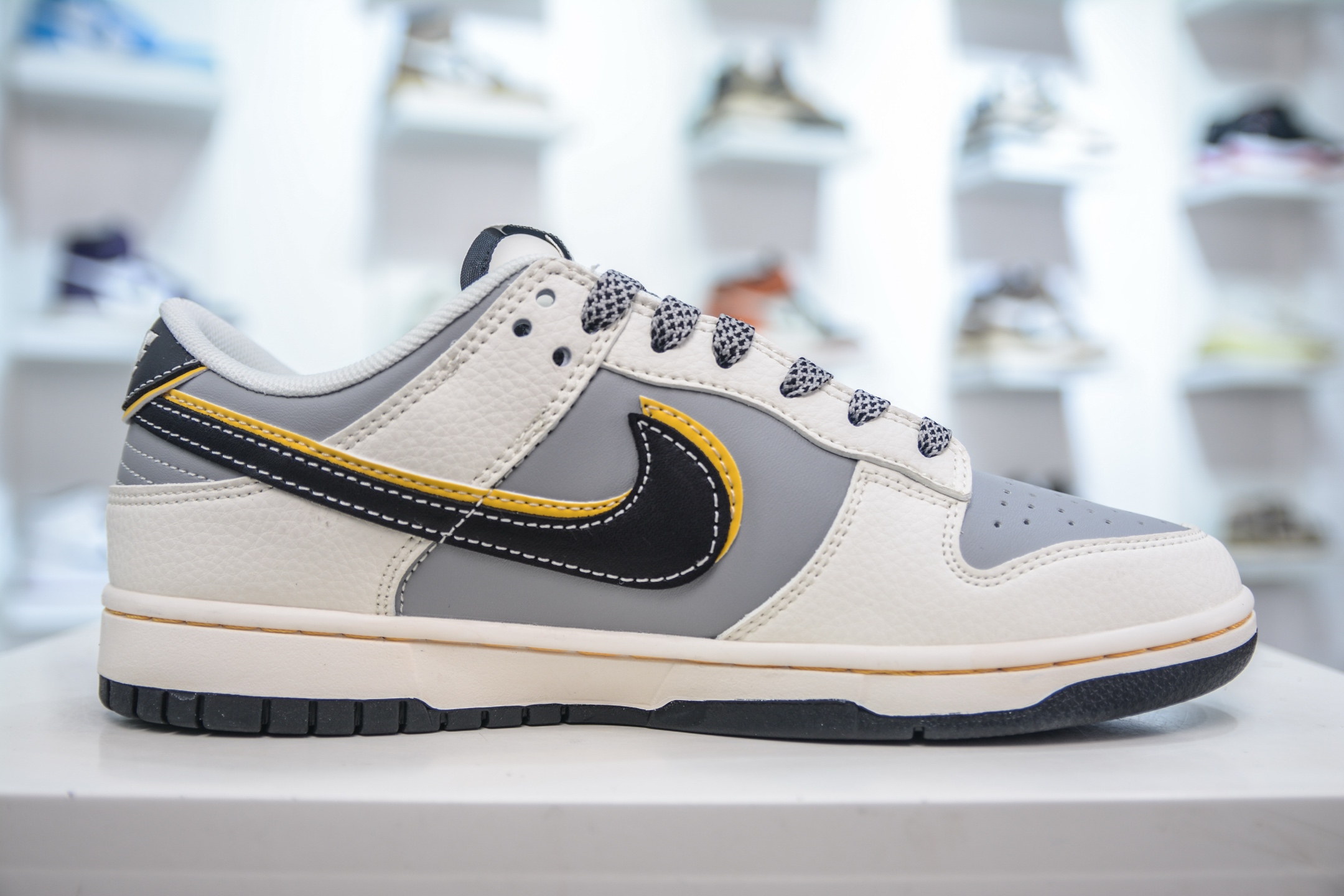 Nike SB Dunk Low SU7 Ultra 定制配色 白灰黄 XX3168-166