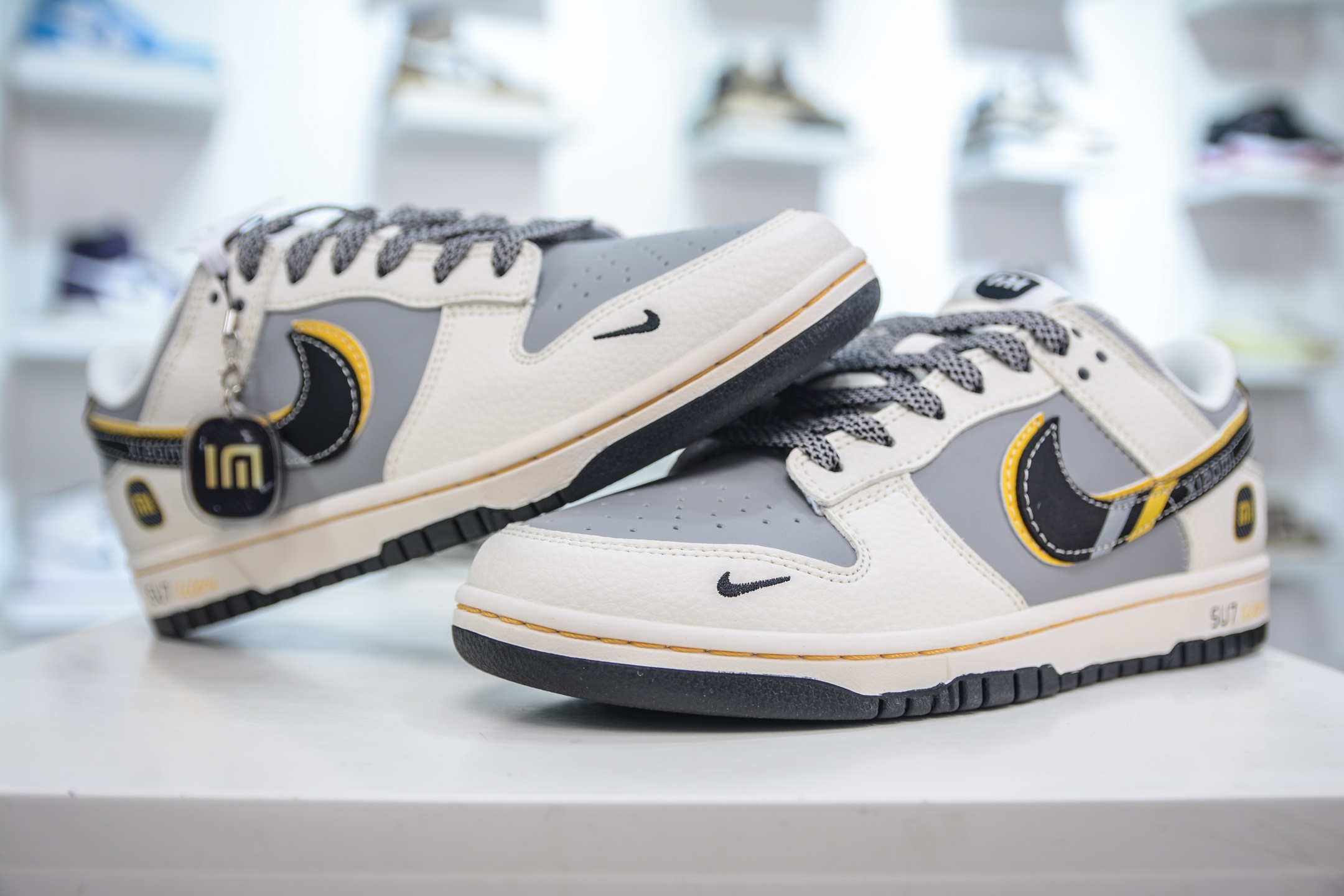 Nike SB Dunk Low SU7 Ultra 定制配色 白灰黄 XX3168-166