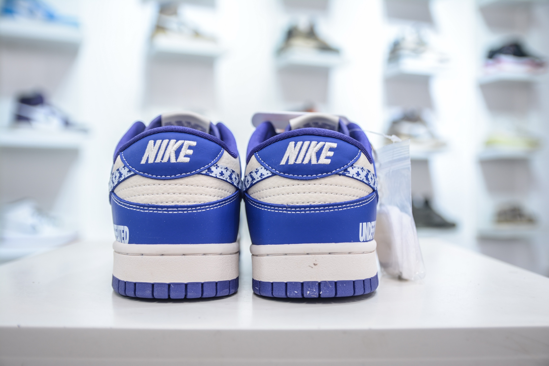 Nike SB Dunk Low x UNDEFEATED UND联名-白蓝马赛克勾 KK1333-045