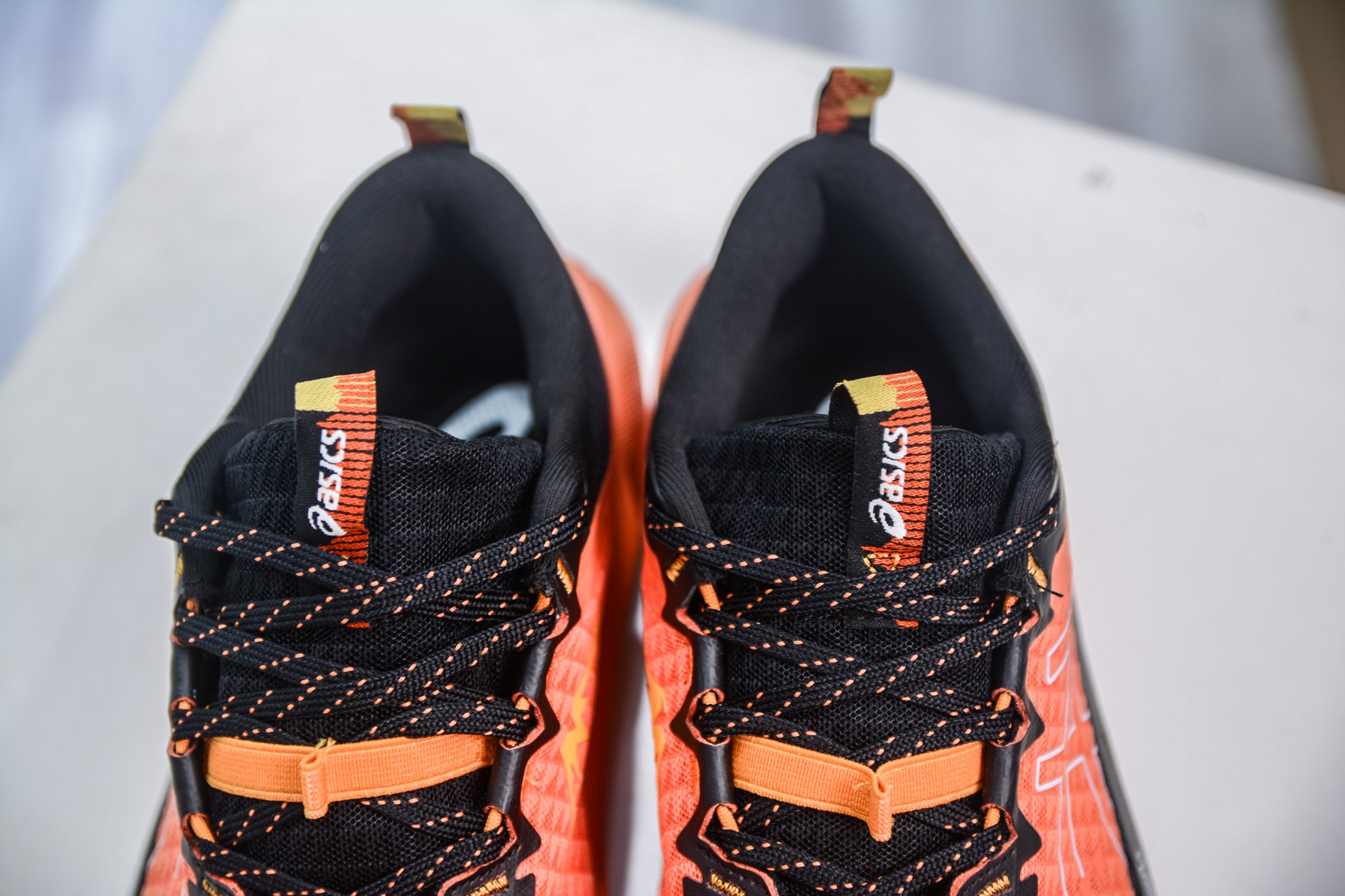 Asics Gel-Trabuco 13 复古亚瑟士透气休闲鞋缓震男子耐磨跑步鞋 1011B973-800