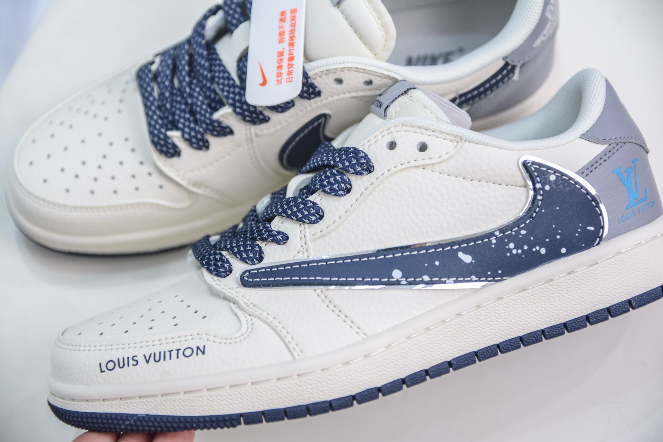 TS x Air Jordan x Louis Vuitton AJ1 Low 倒钩低帮LV联名-泼墨蓝勾 ZH2598-242