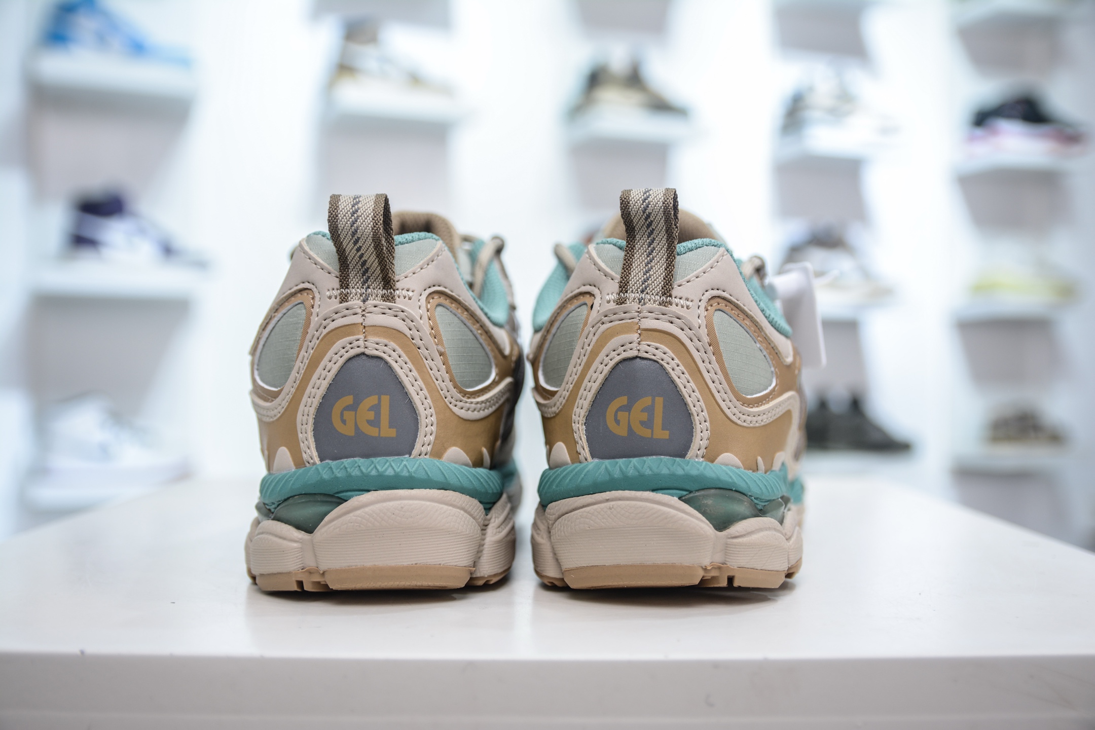 Asics Gel-NYC 纯原版本 亚瑟士运动休闲透气专业跑鞋 1203A558-300