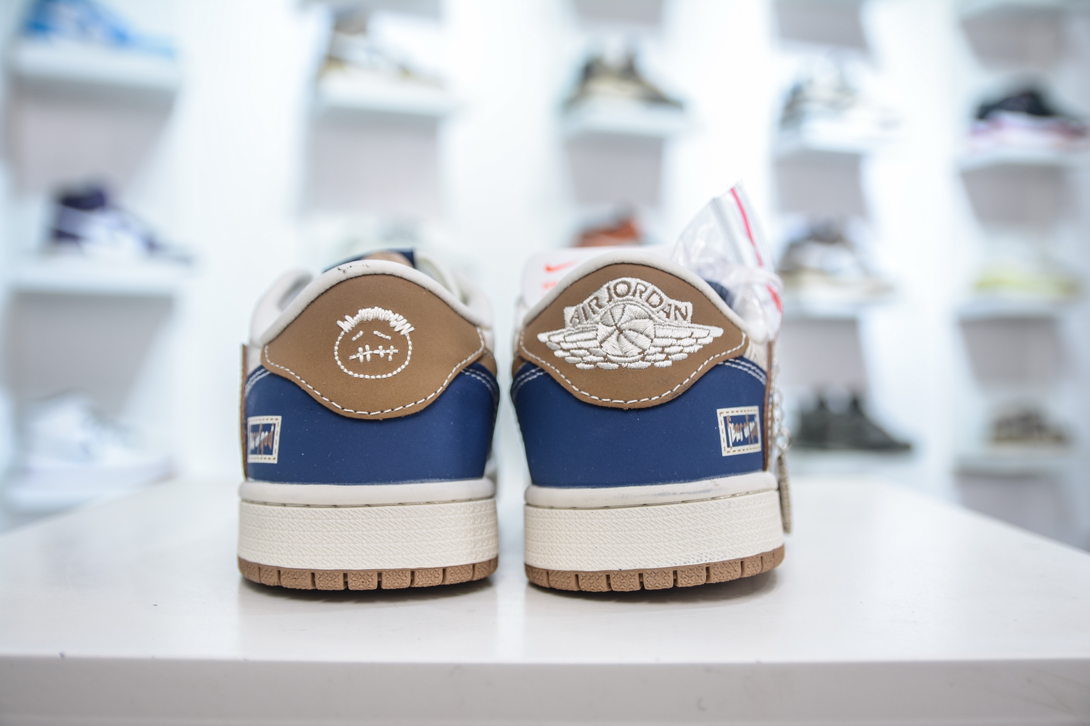 TS x Air Jordan x Fear Of God AJ1 Low 倒钩低帮联名FOG-波纹鬼脸 XS2024-007