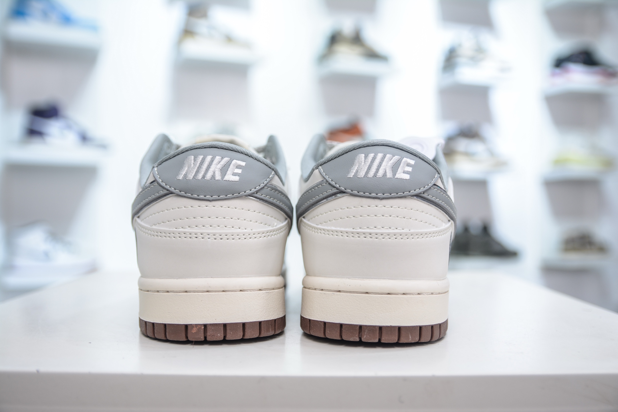 Nike SB Dunk Low x BAPE 猿人头联名-米灰棕底 JJ2508-558