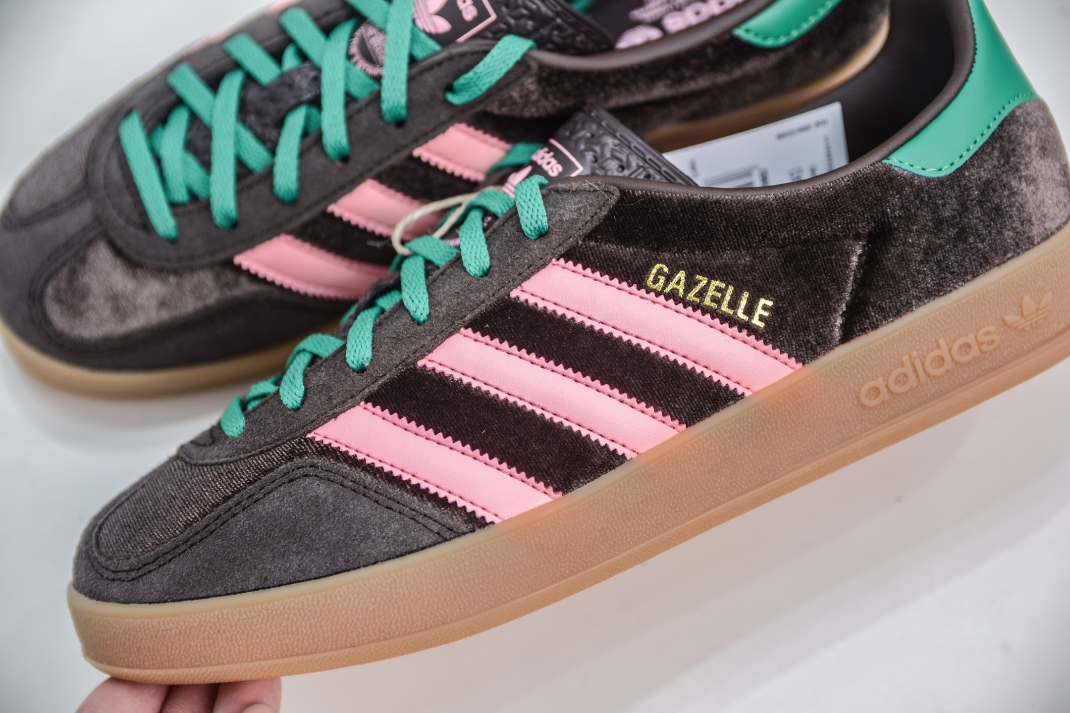 AD Original Gazelle Trainers 瞪羚室内鞋系列低帮复古百搭休闲运动德训风板鞋 JI2714
