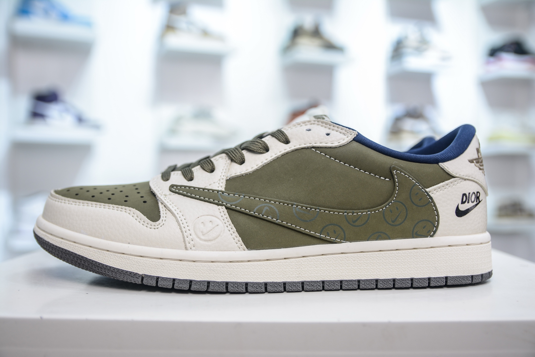 TS x Air Jordan x DIOR AJ1 Low 倒钩低帮联名迪奥-秧色米白 LD2025-008
