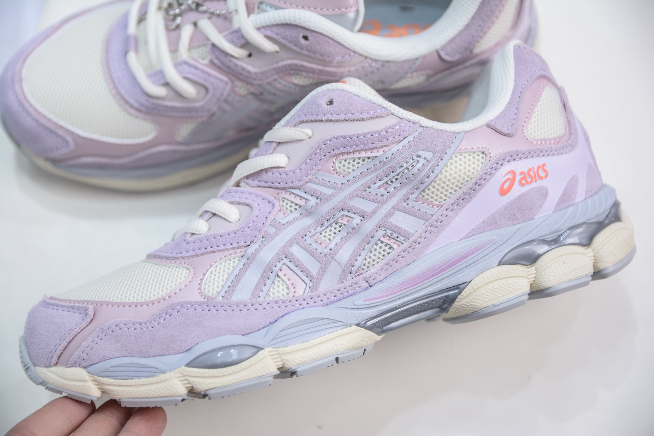 Asics Gel-NYC 纯原版本 亚瑟士运动休闲透气专业跑鞋 1203A383-106