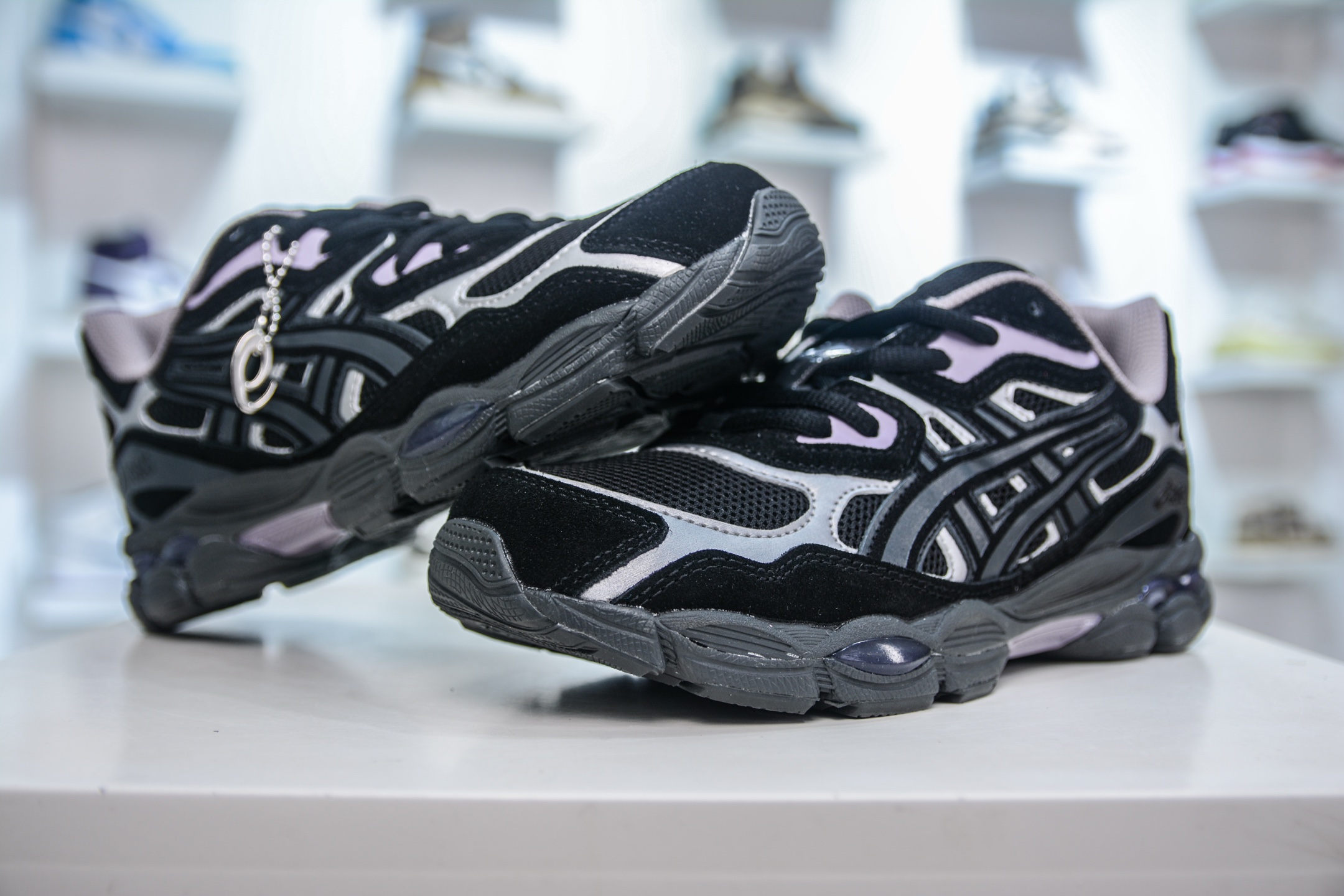 Asics Gel-NYC 纯原版本 亚瑟士运动休闲透气专业跑鞋 鞋面采用反绒皮与网布拼接 1203A632-001