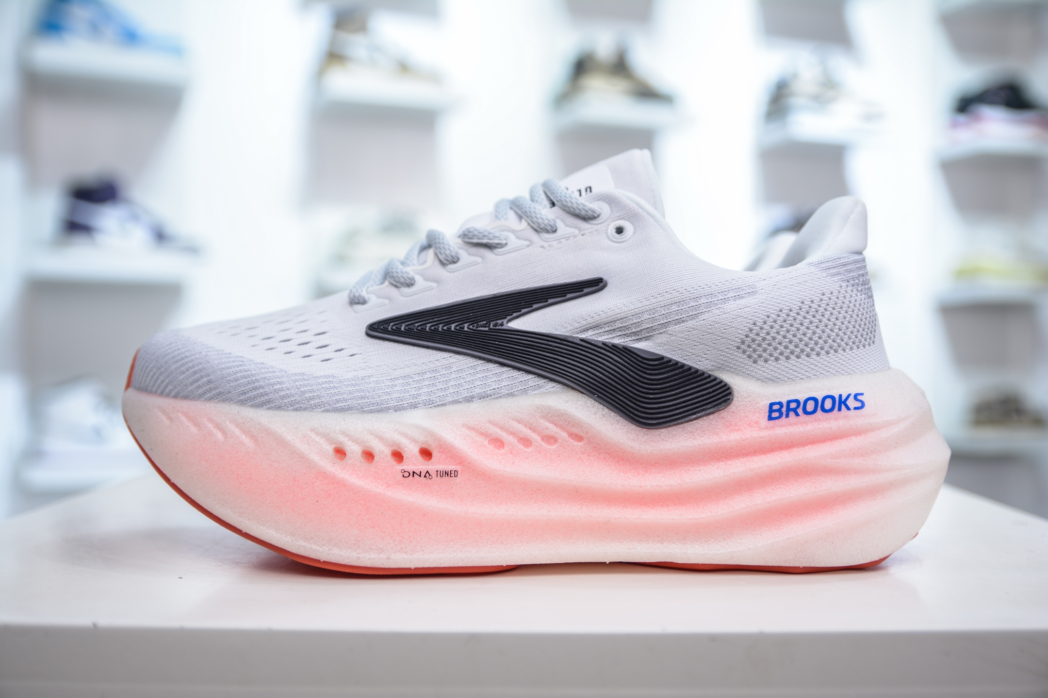 Brooks 布鲁克斯 Glycerin Max 超弹轻盈跑步鞋 120436 1B 118