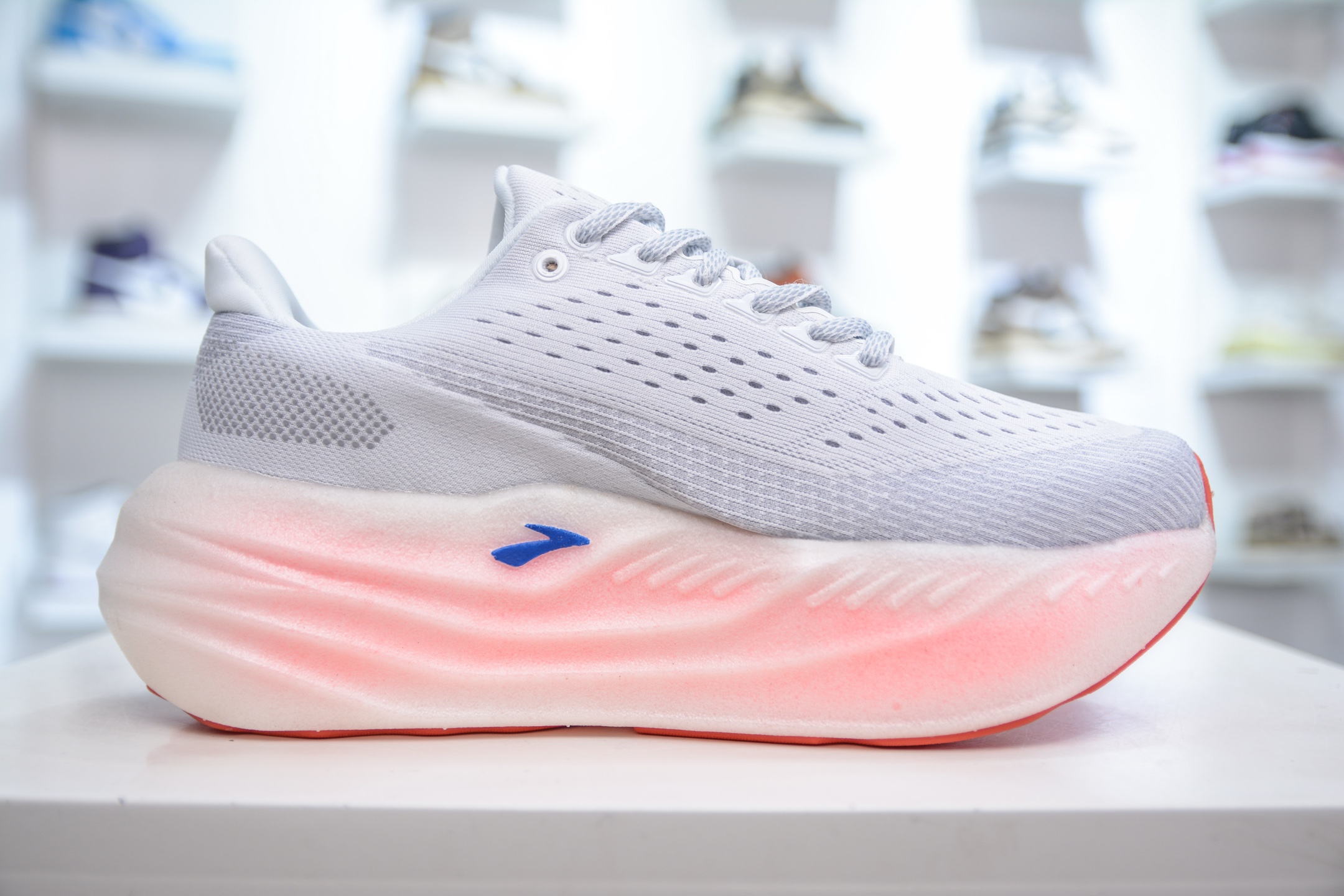 Brooks 布鲁克斯 Glycerin Max 超弹轻盈跑步鞋 120436 1B 118