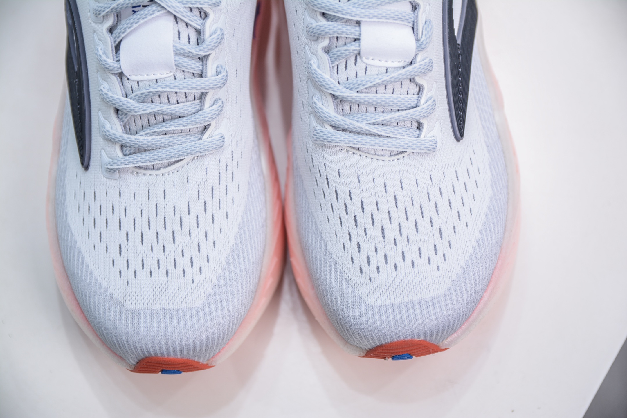 Brooks 布鲁克斯 Glycerin Max 超弹轻盈跑步鞋 120436 1B 118