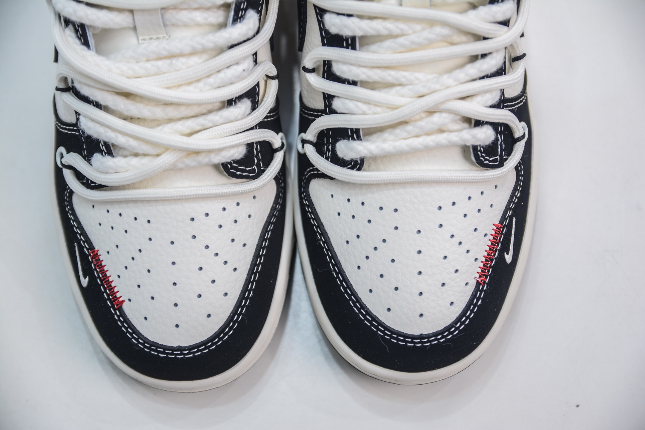 Nike SB Dunk Low x Supreme SUP联名-米黑绑带 YX5066-280
