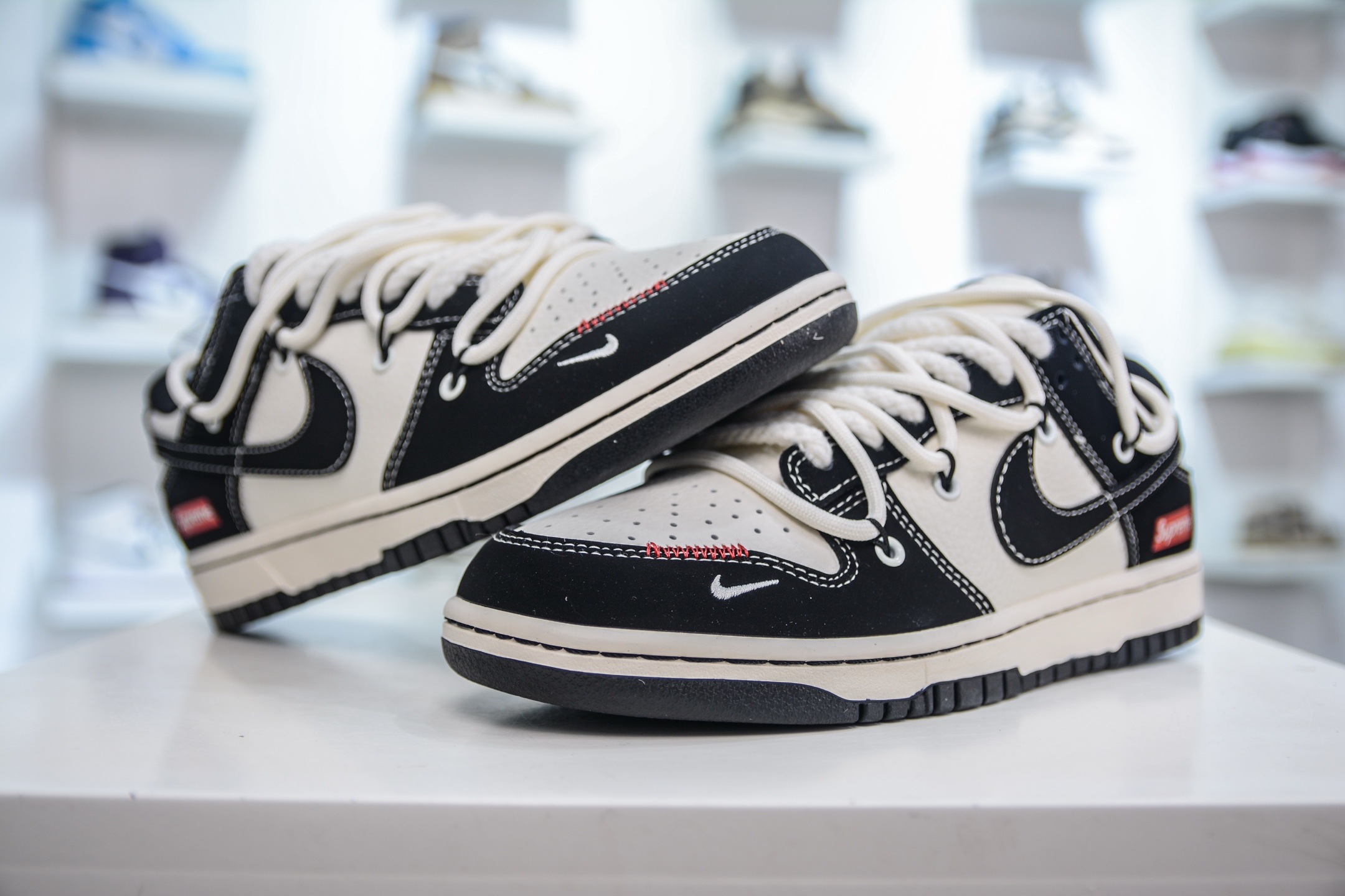 Nike SB Dunk Low x Supreme SUP联名-米黑绑带 YX5066-280