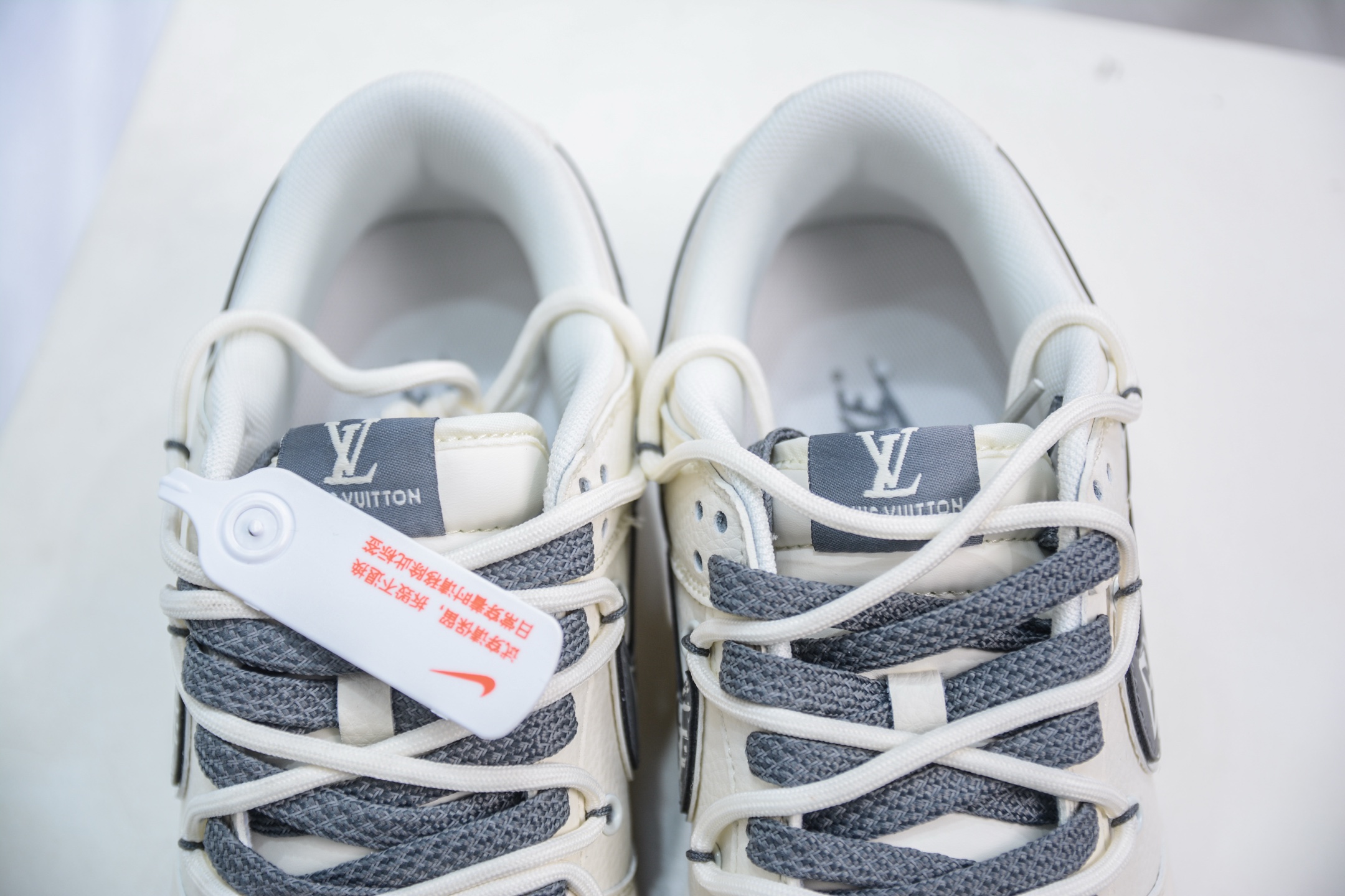 Nike SB Dunk Low x Louis Vuitton LV联名-白灰 DM6868-082
