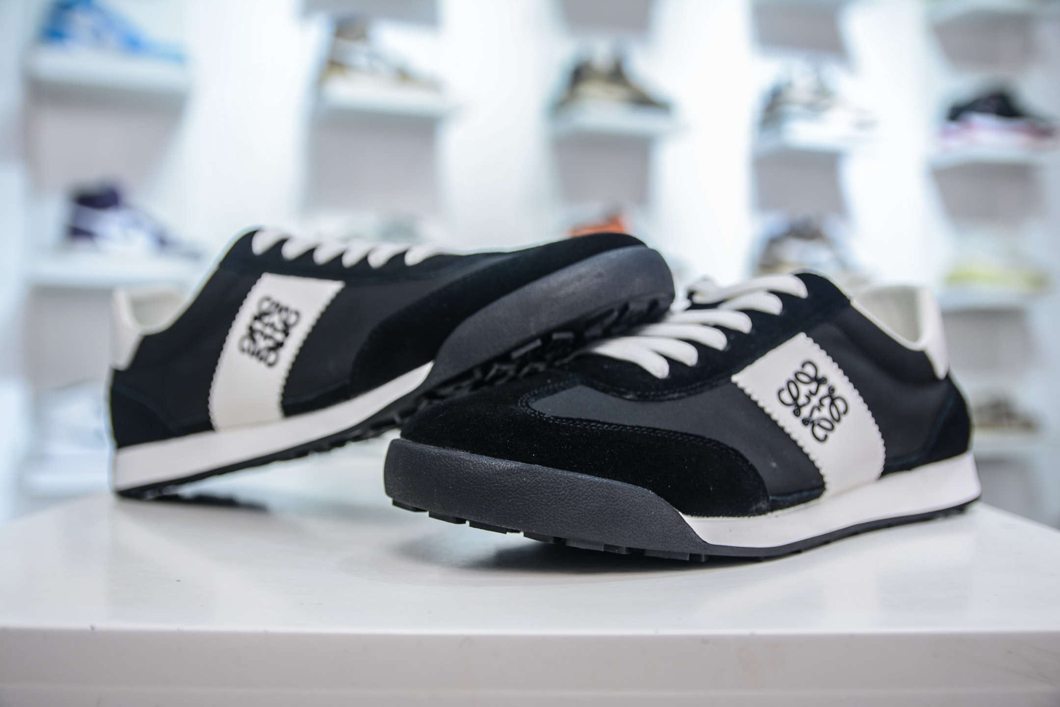 罗意威/Loewe Ballet Runner 25ss春季新款爆款 2.0系列阿甘复古风德训鞋薄底百搭休闲运动鞋