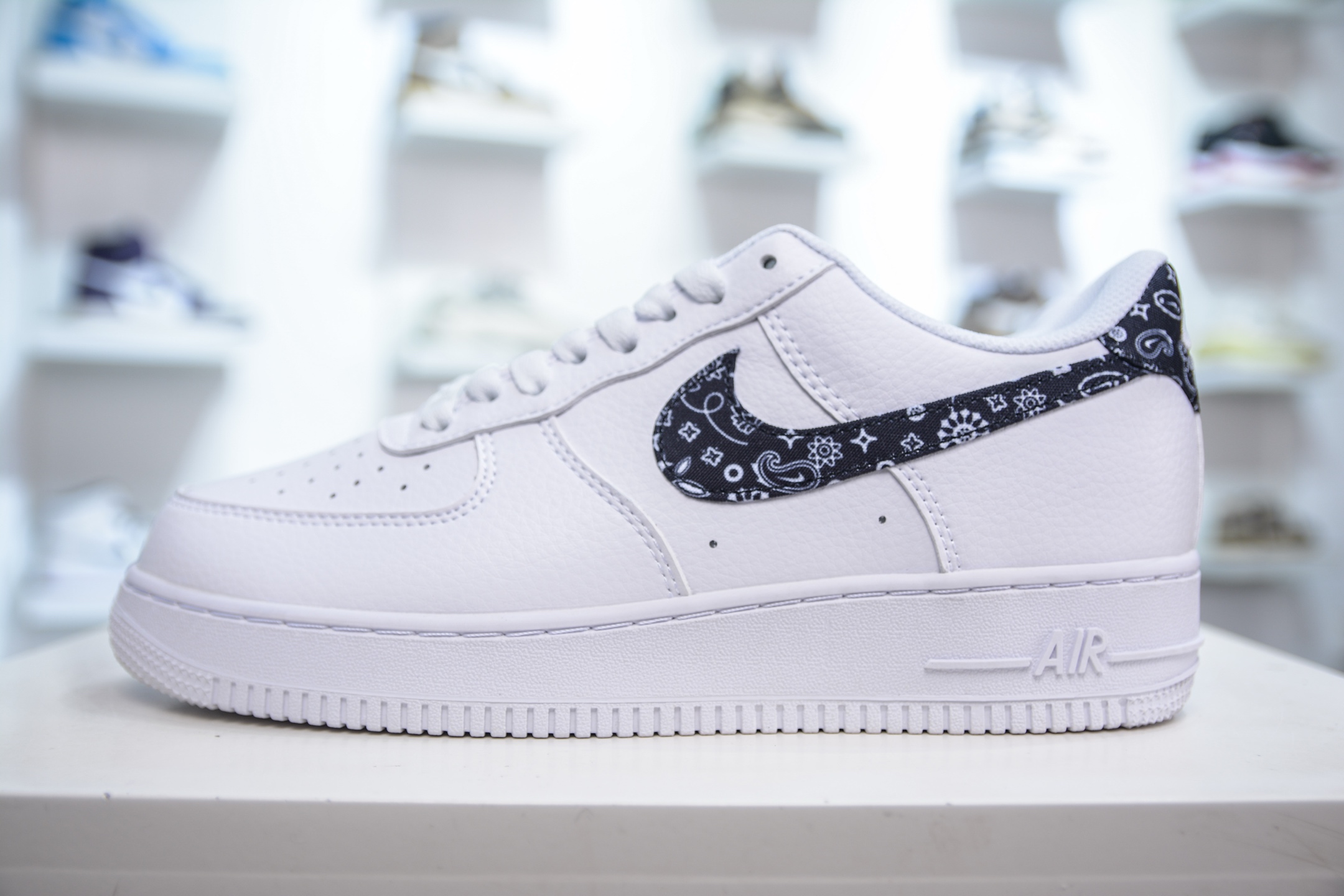 PB版 Nike Air Force 1 Low ”Paisley Swoosh”白黑腰果花 空军一号低帮百搭休闲运动板鞋 DH4408-101