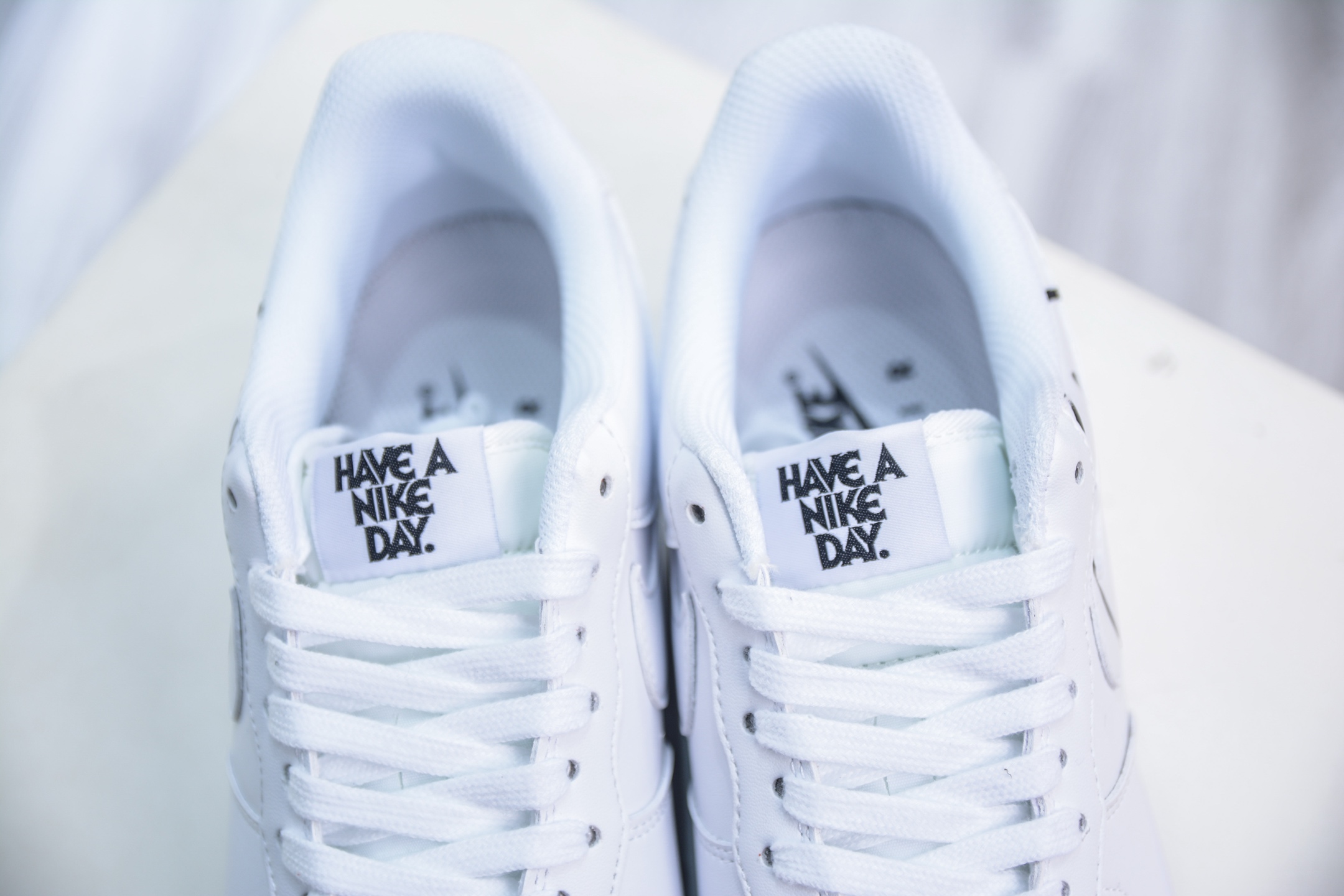 PB版 Nike Air Force 1′07 Low 笑脸 空军一号低帮百搭休闲运动板鞋 BQ9044-100
