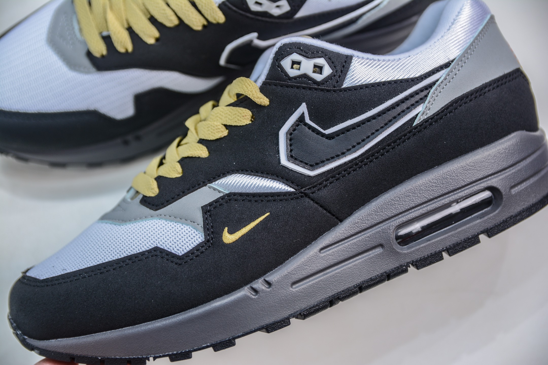 NK Air Max 1 初代复古气垫慢跑鞋 IB9898-001
